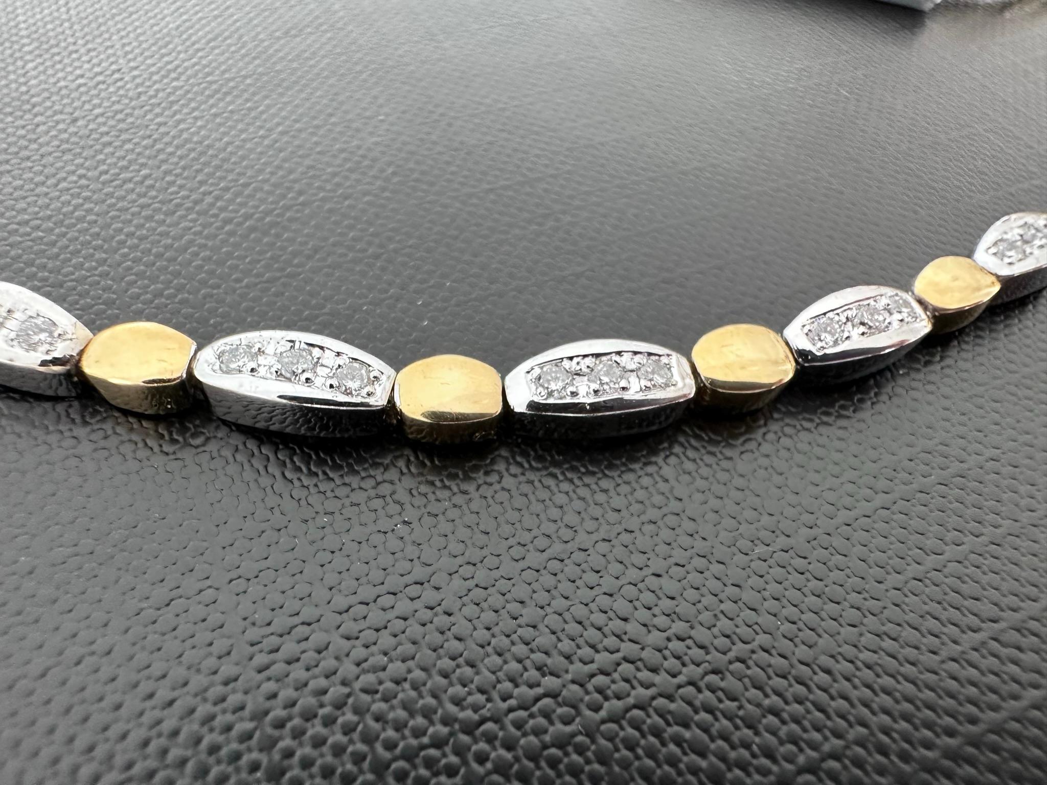 Women's or Men's Contemporary French Bracelet 18 karat Gold with Diamonds For Sale