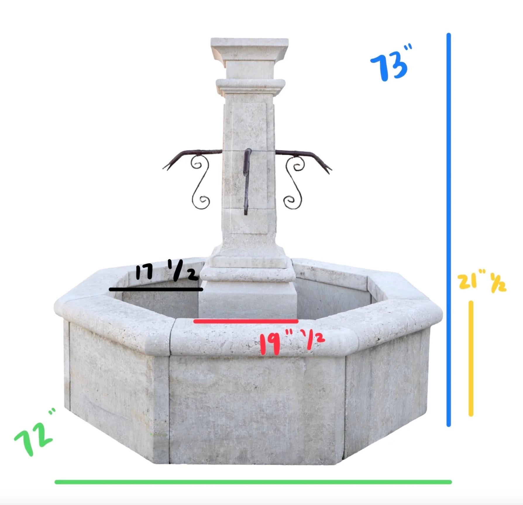 Fontaine centrale contemporaine en pierre calcaire française en vente 7
