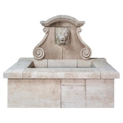 Fontaine murale contemporaine en pierre calcaire française