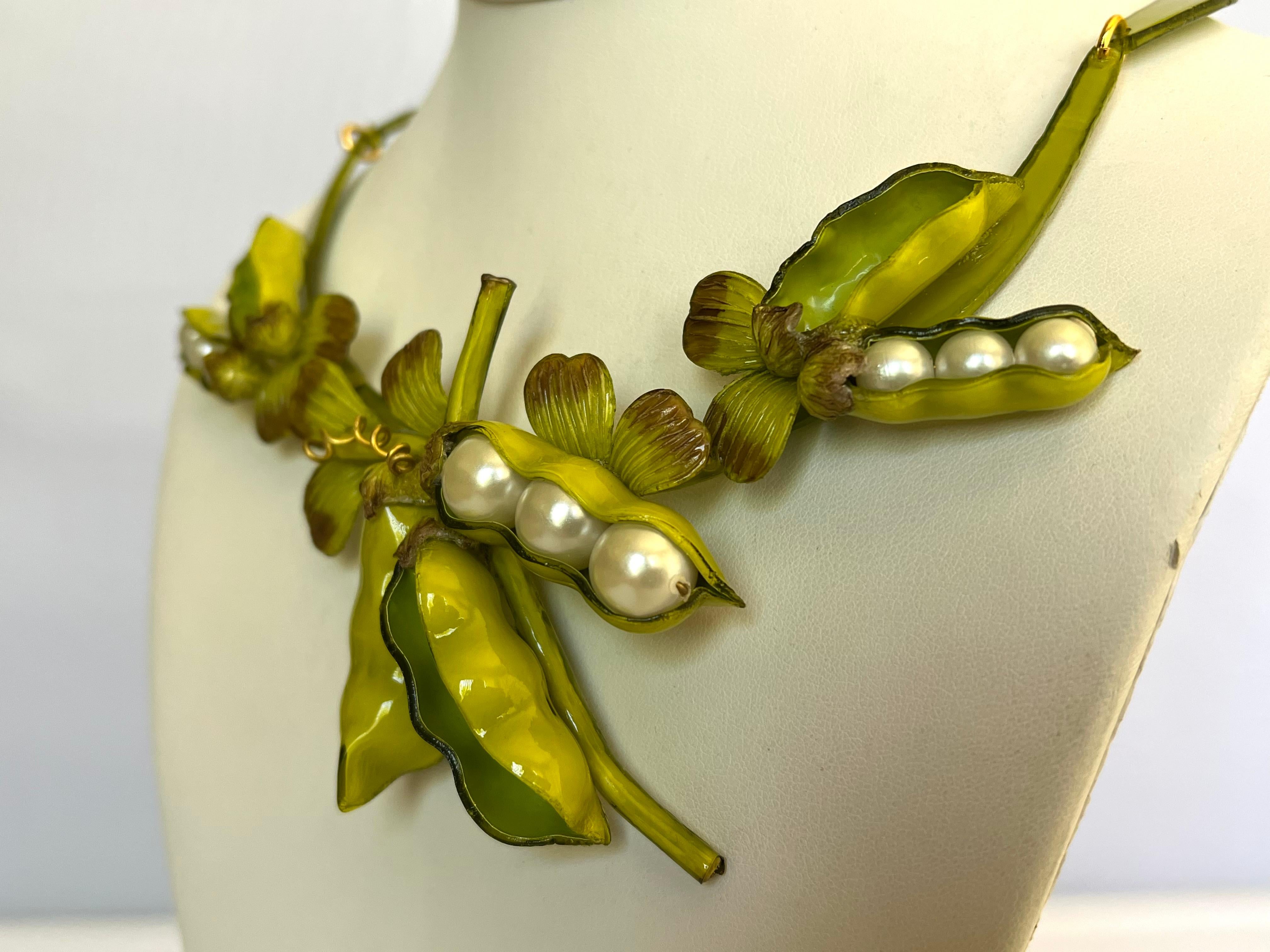Women's Contemporary French Peapod Statement Necklace  For Sale