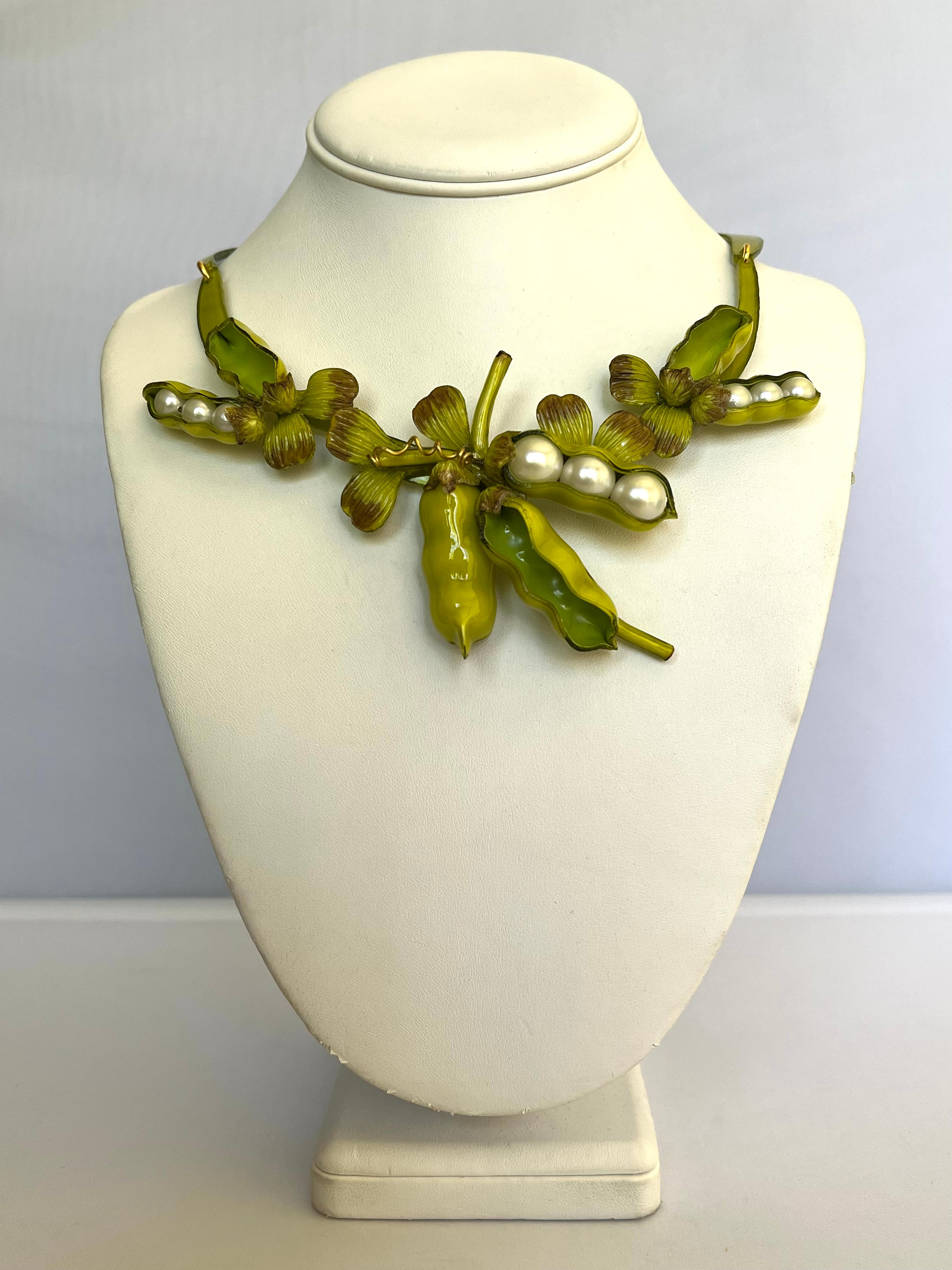 Contemporary French Peapod Statement Necklace  For Sale 2
