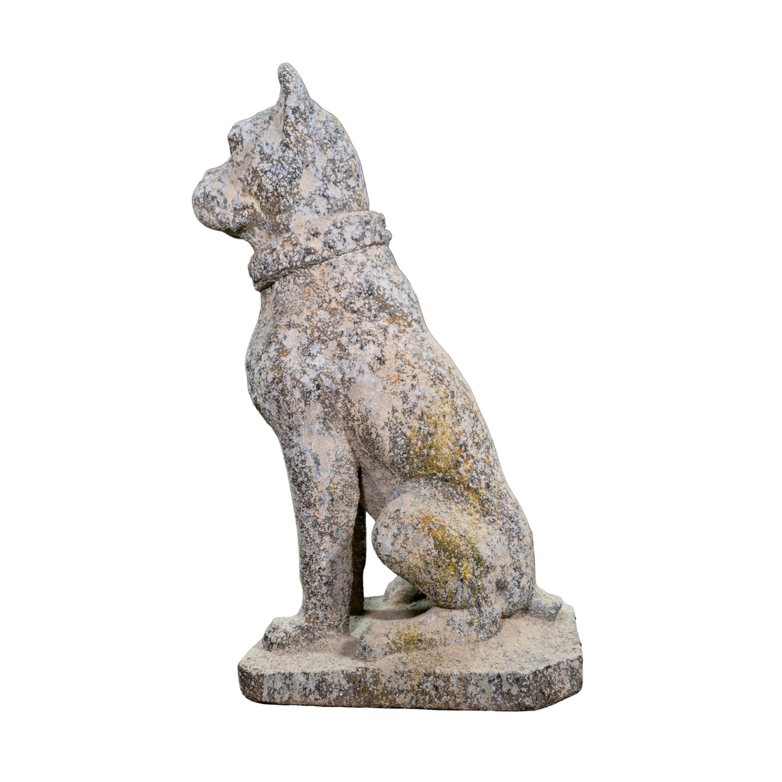 Statue contemporaine de bouledogue français en pierre reconstituée Neuf - En vente à Dallas, TX