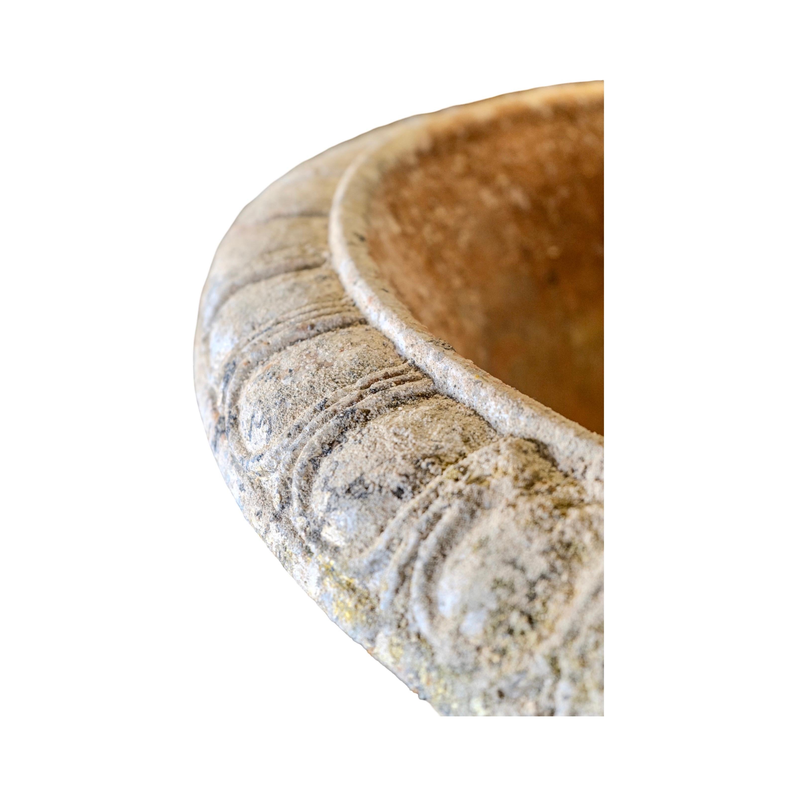 AM Contemporary French Reconstituted Stone (pierre reconstituée française) en vente 7