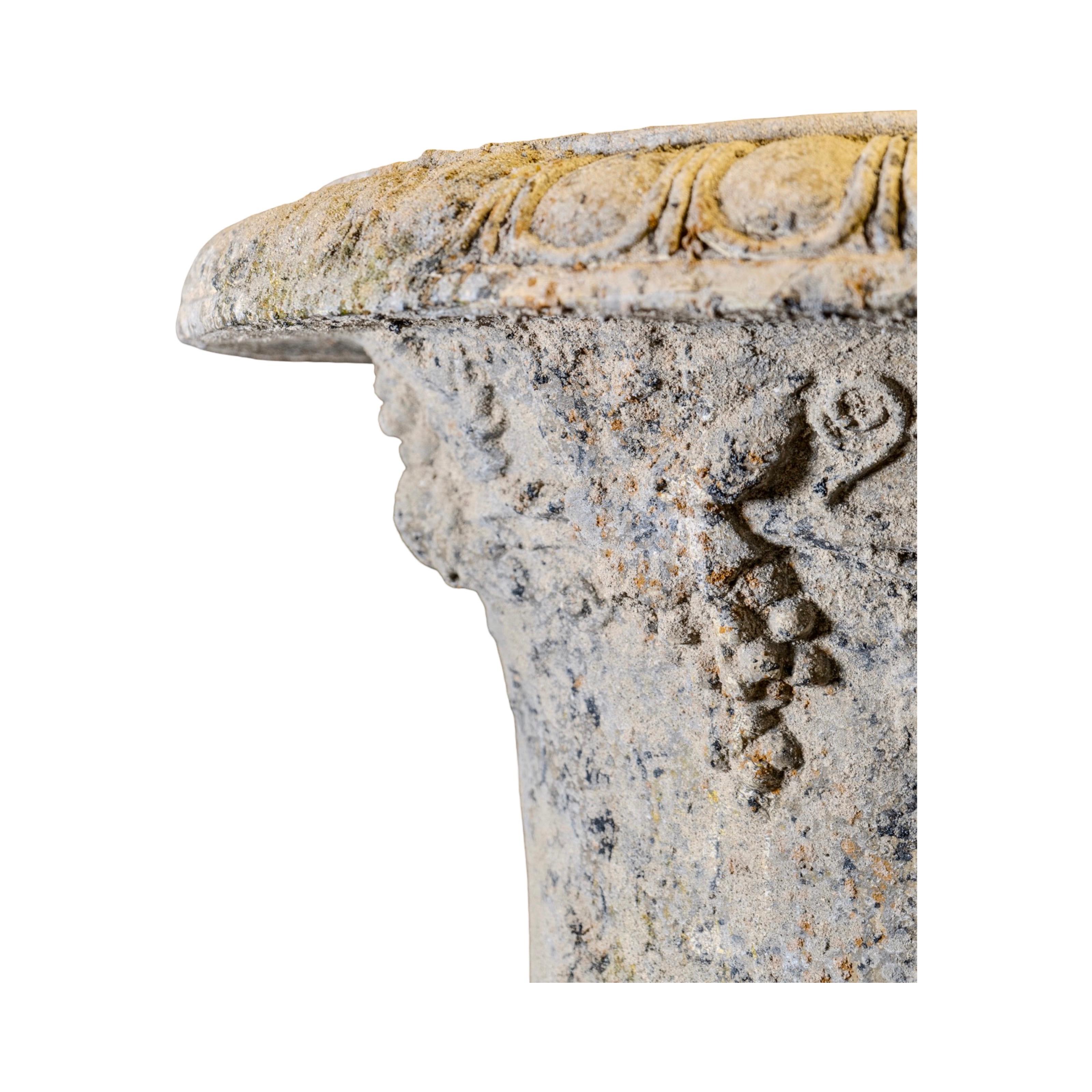 AM Contemporary French Reconstituted Stone (pierre reconstituée française) en vente 10