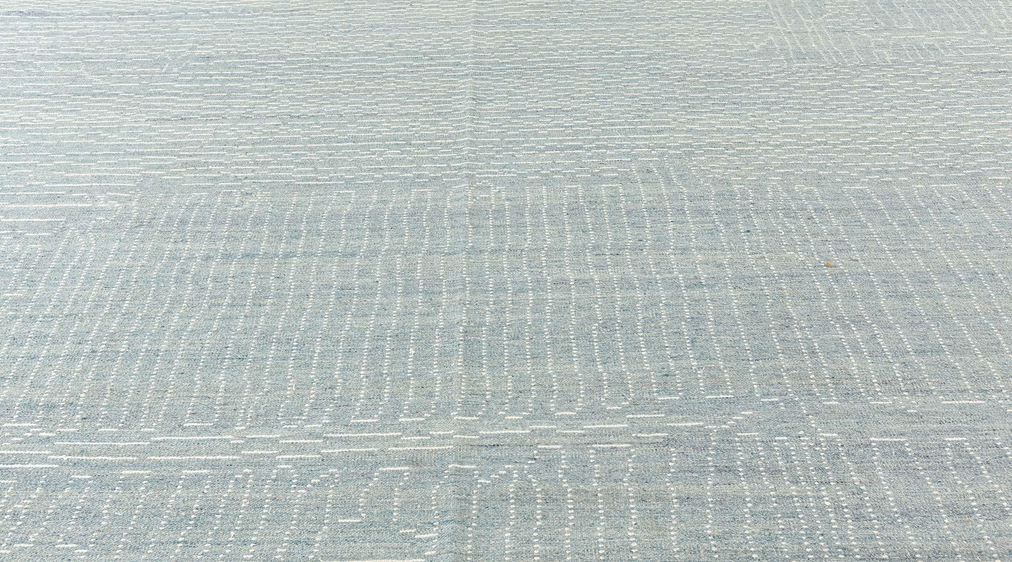 Zeitgenössischer Laubsäge-Teppich von Doris Leslie Blau (Moderne) im Angebot