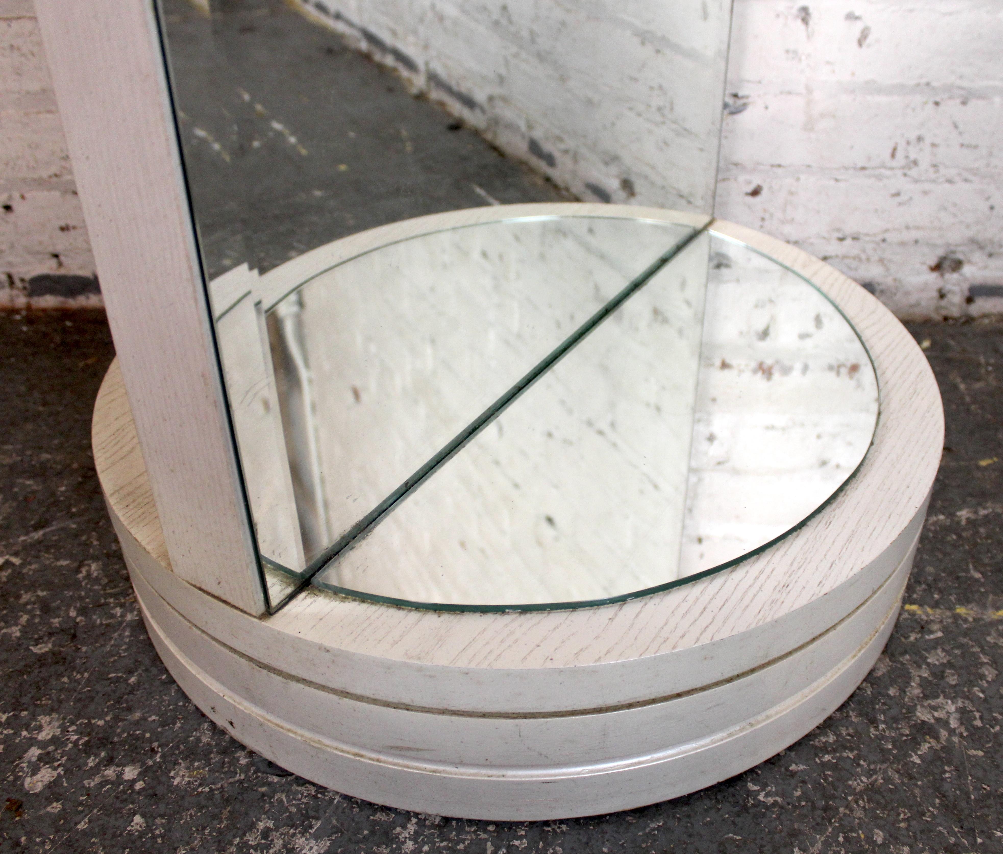 Specchio girevole a tutta lunghezza in stile contemporaneo in vendita 3