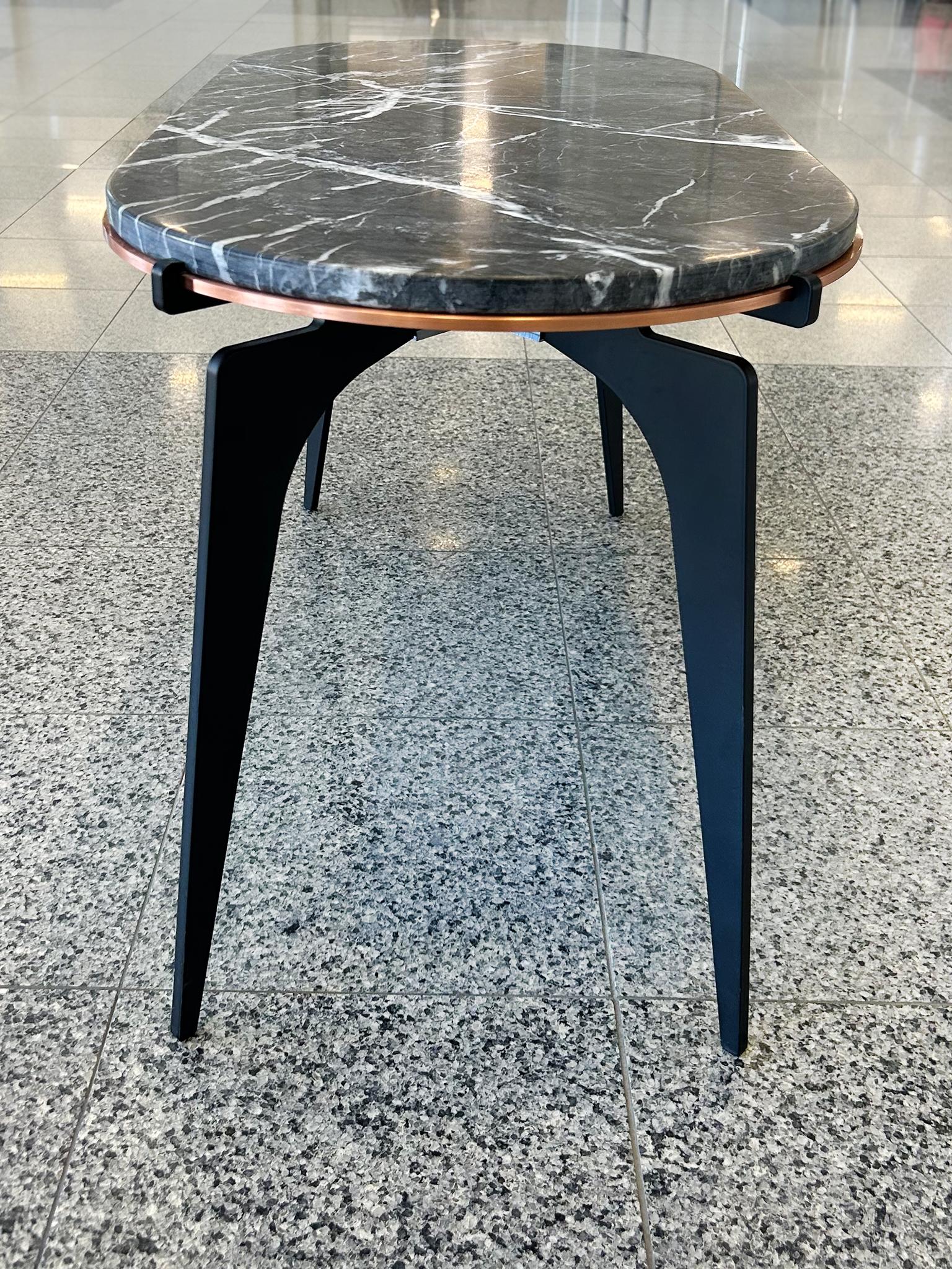 Contemporary Gabriel Scott Custom Prong Racetrack Side Table For Sale 2