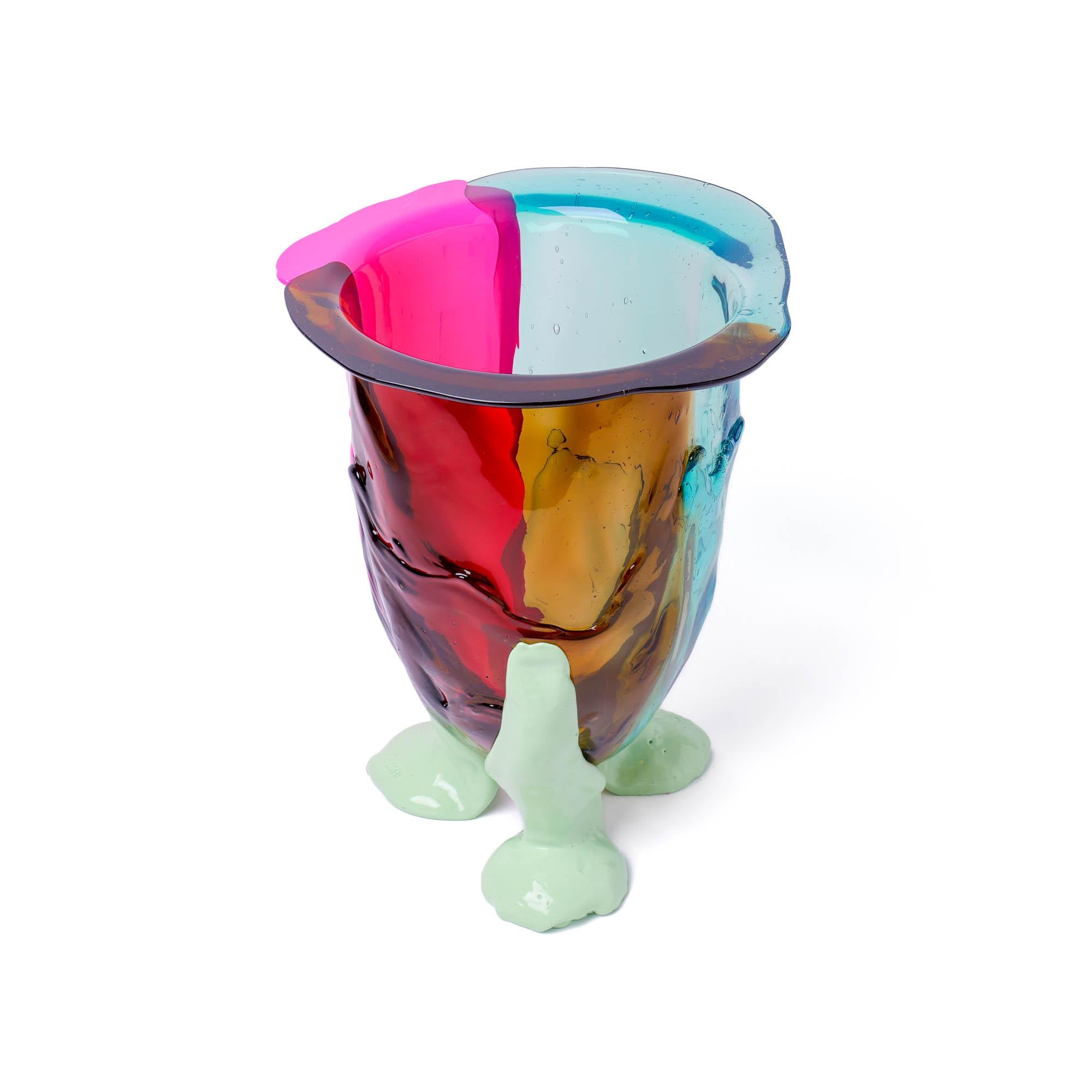 Fish Design Gaetano Pesce Amazonia Vase L Clear Aqua, Brown, Fluo Fuchsia, Mint For Sale 3