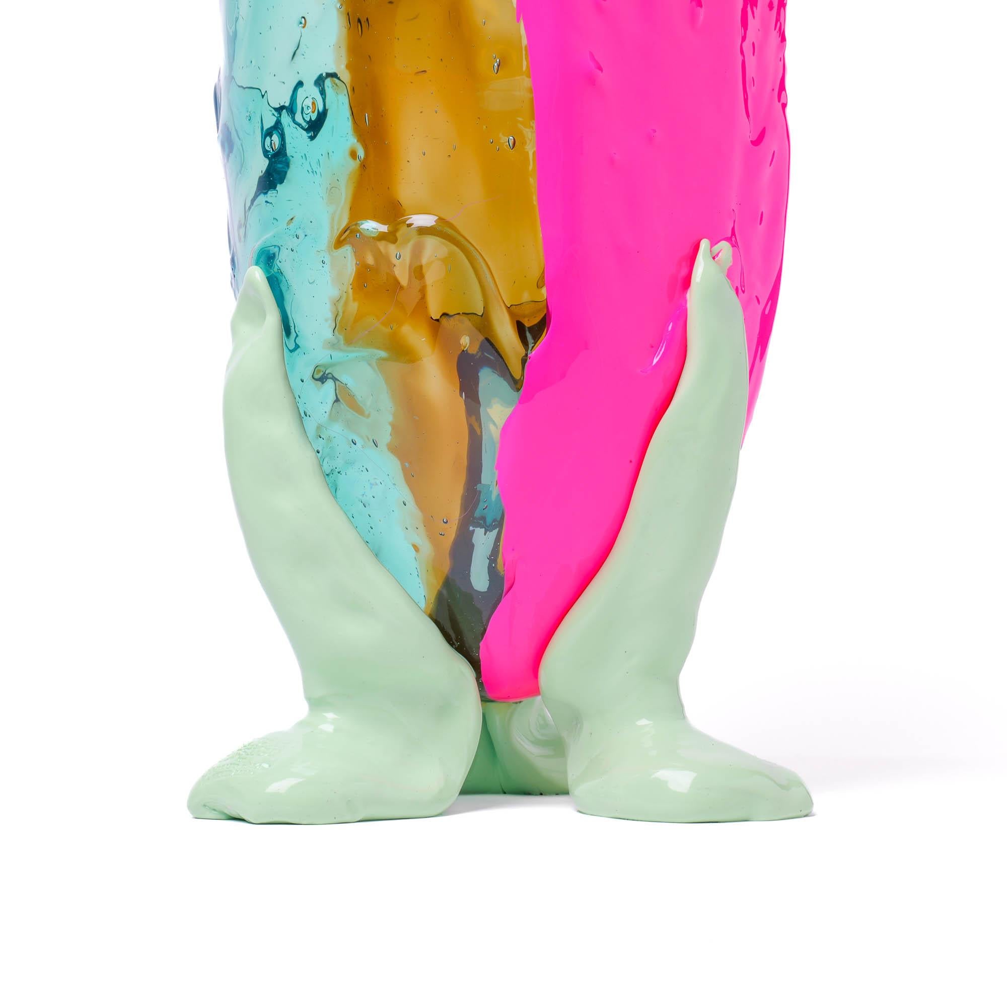 Fish Design Gaetano Pesce Amazonia Vase L Clear Aqua, Brown, Fluo Fuchsia, Mint In New Condition For Sale In barasso, IT
