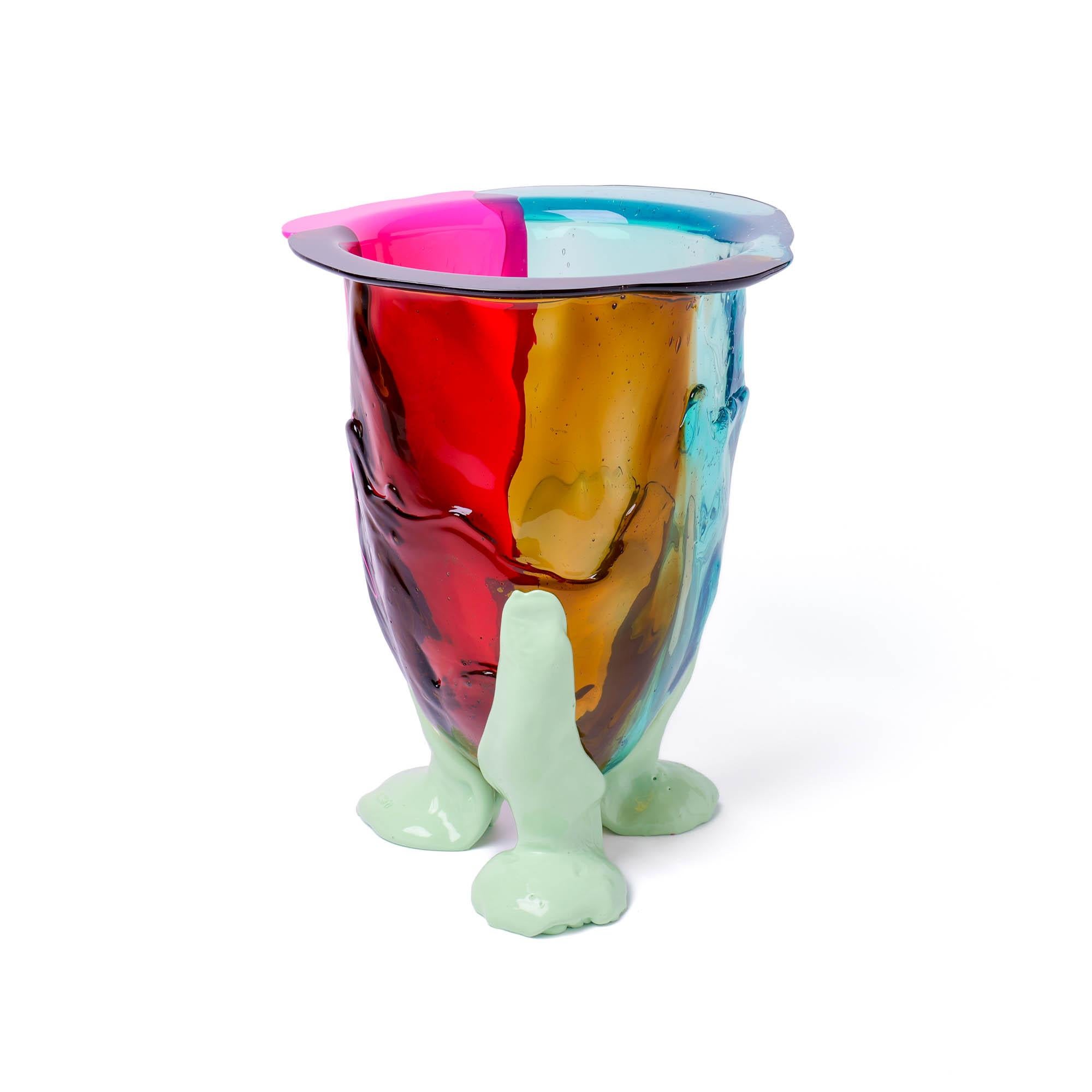 Fish Design Gaetano Pesce Amazonia Vase L Clear Aqua, Brown, Fluo Fuchsia, Mint For Sale 2