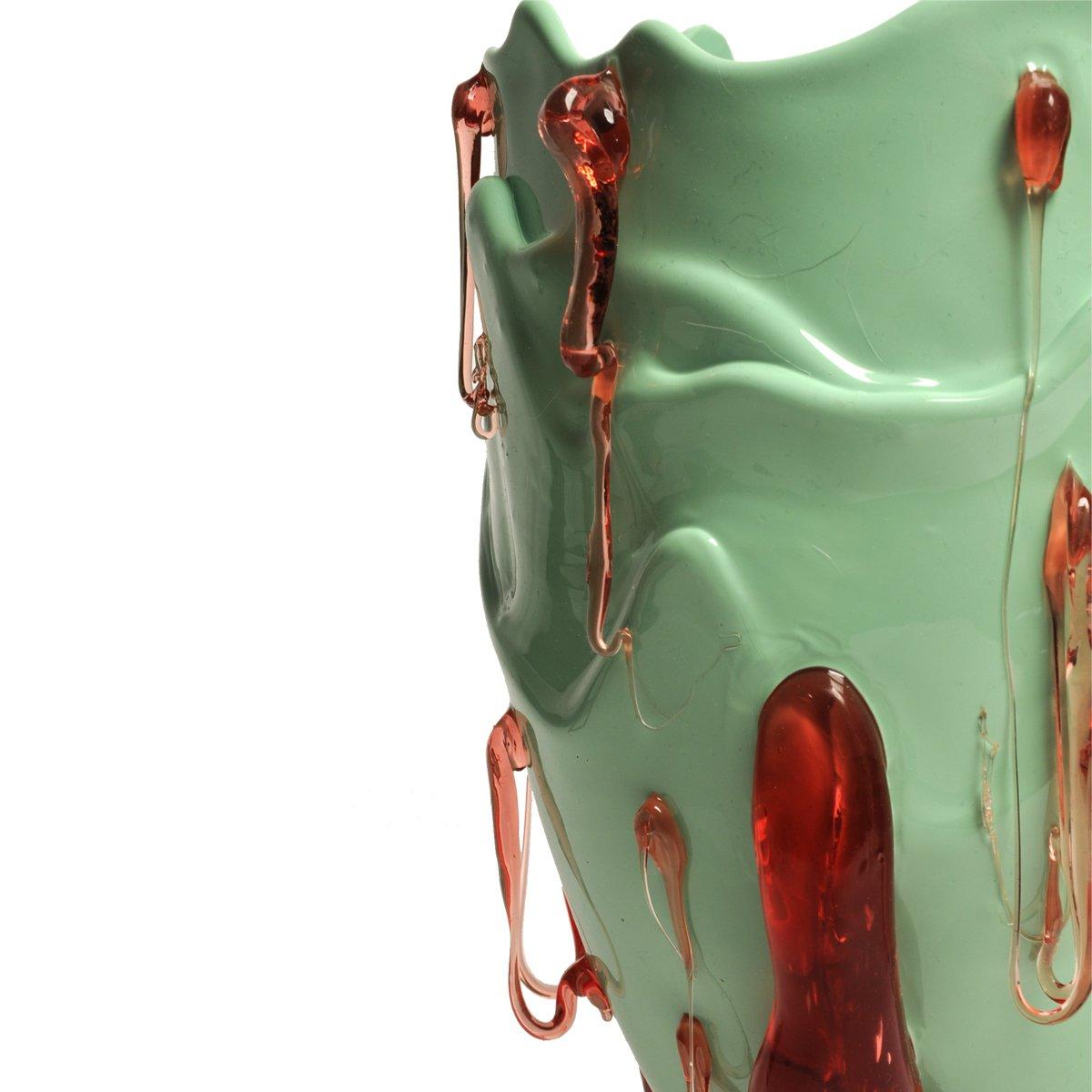 Contemporary Gaetano Pesce Clear Special L Vase Resin Mint Fuchsia In New Condition For Sale In barasso, IT