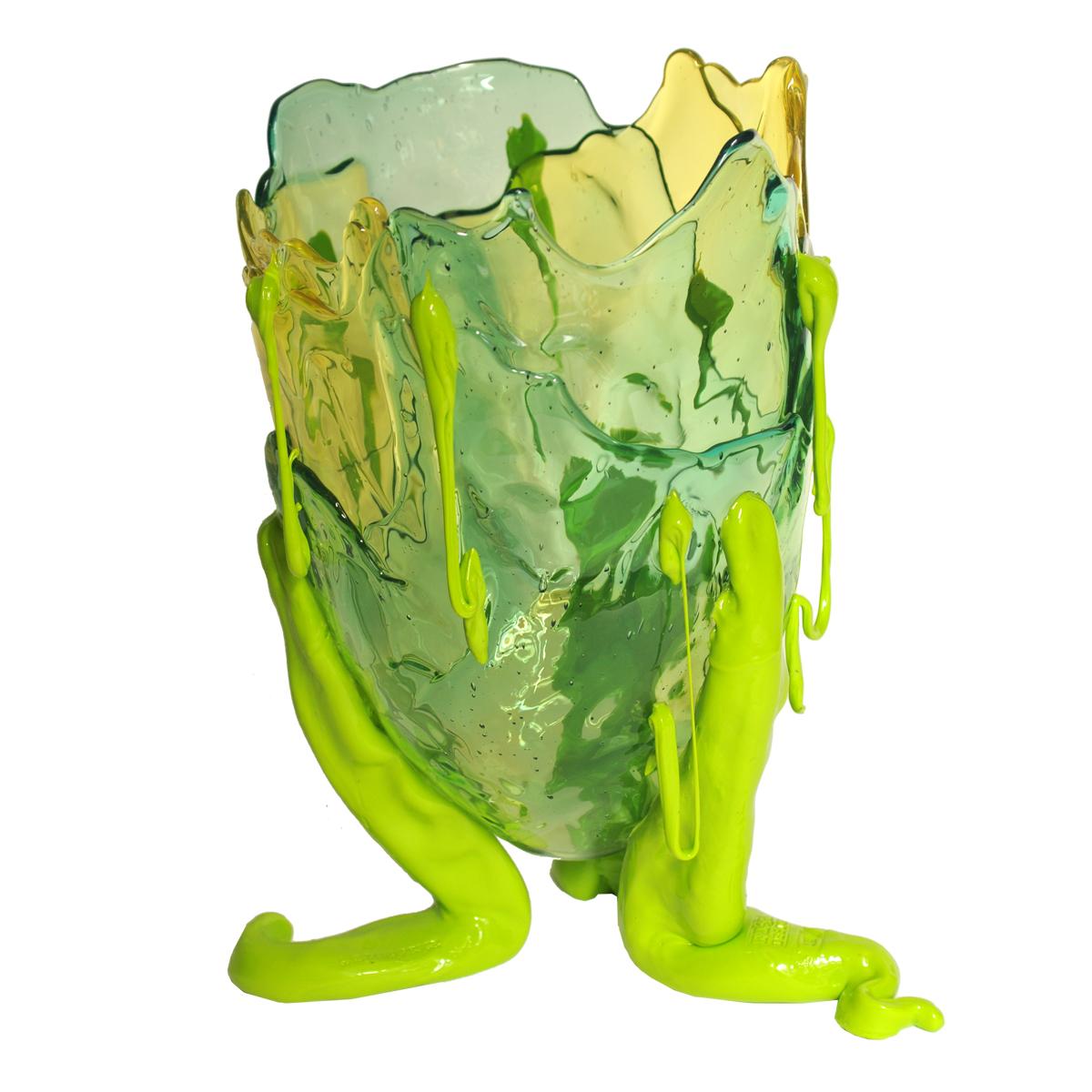 Contemporary Gaetano Pesce Clear Special M Vase Resin Yellow, Lime, Turquoise In New Condition For Sale In barasso, IT