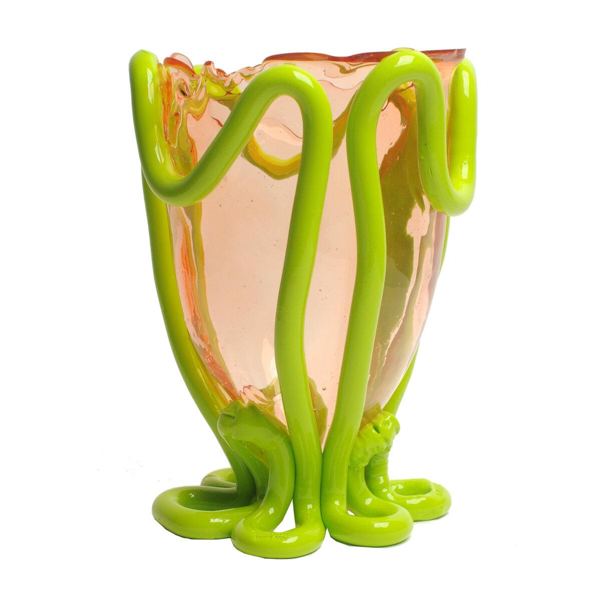 Indian Summer vase, clear pink, matt lime

Vase in soft resin designed by Gaetano Pesce in 1995 for Fish Design collection.
Measures: L ø 22cm x H 36cm
Colours: clear pink, matt lime

Other sizes available.

Vase in soft resin designed by Gaetano