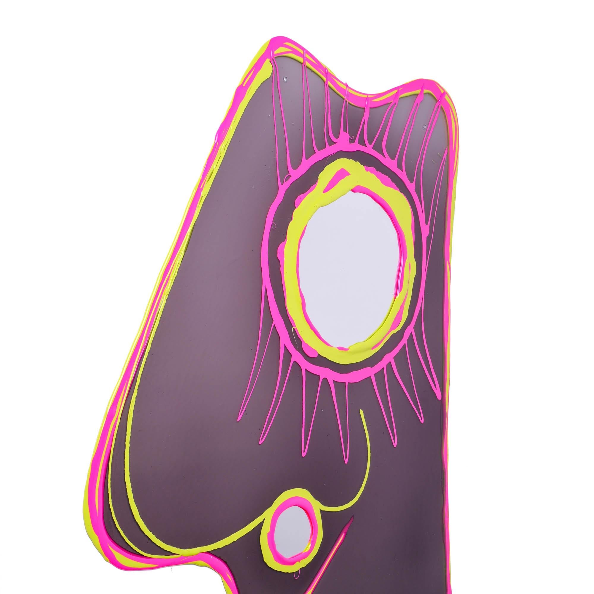 fuchsia mirror