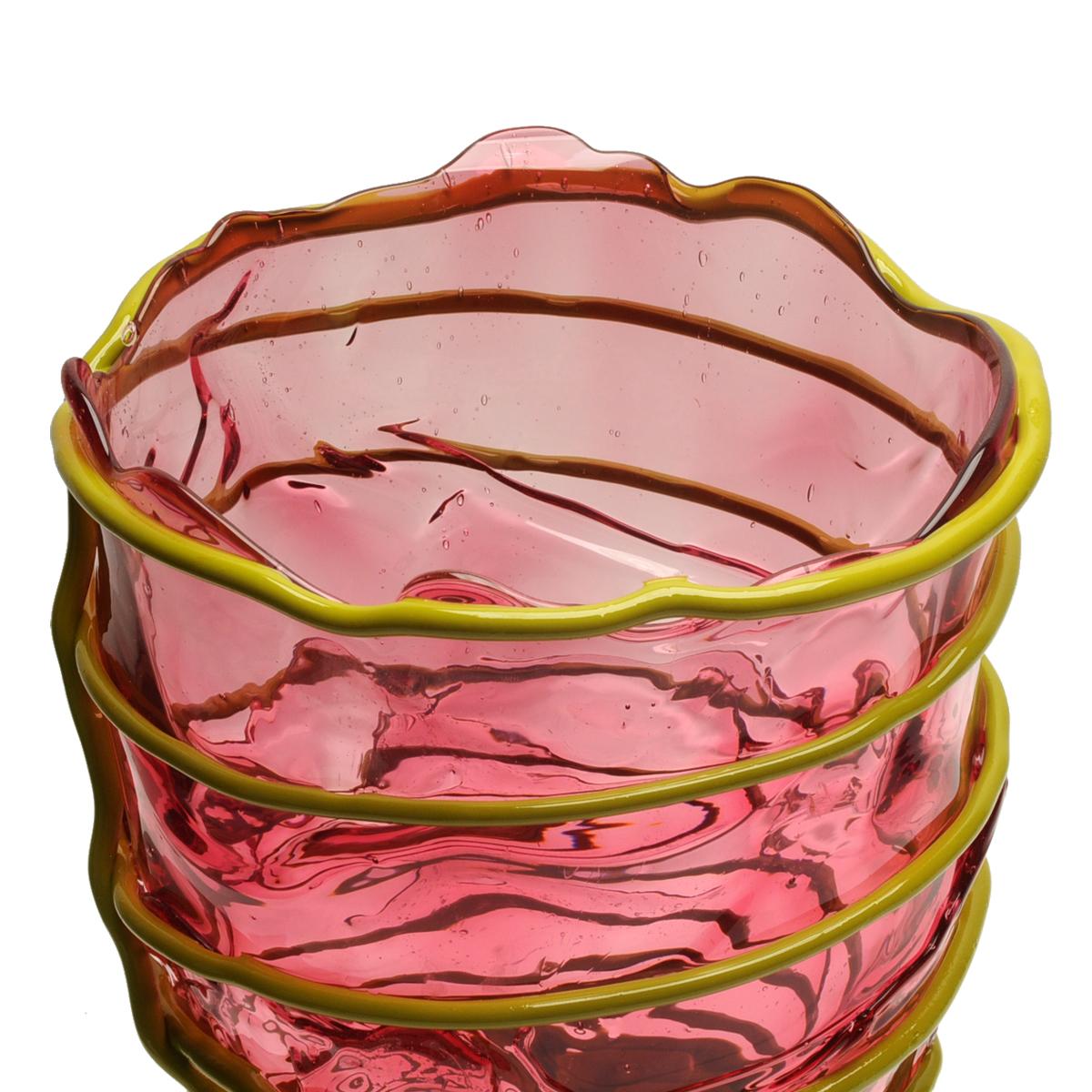 Contemporary Gaetano Pesce Pompitu II L Vase Soft Resin Light Fuchsia Matt Green For Sale 1