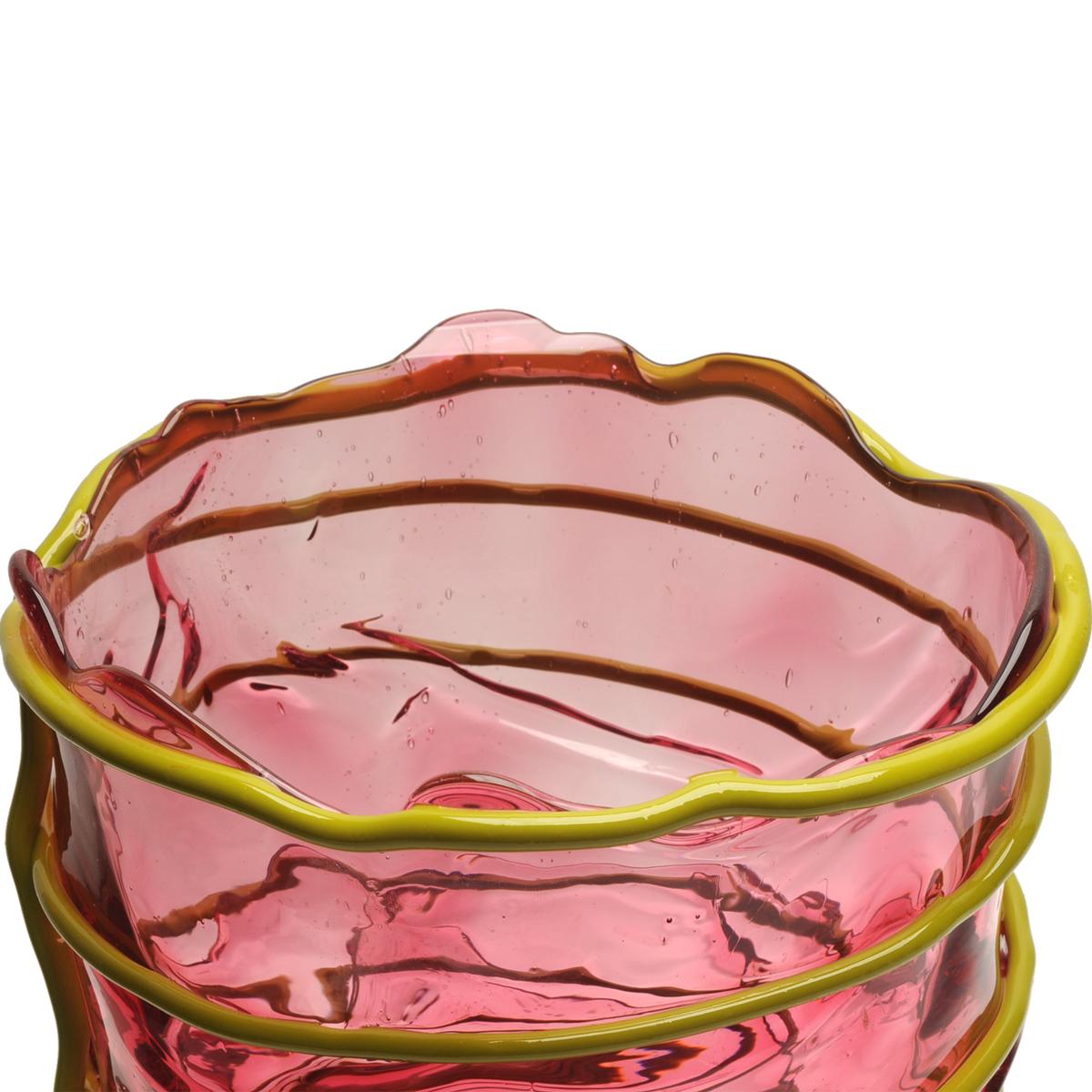 Contemporary Gaetano Pesce Pompitu II L Vase Soft Resin Light Fuchsia Matt Green For Sale 2