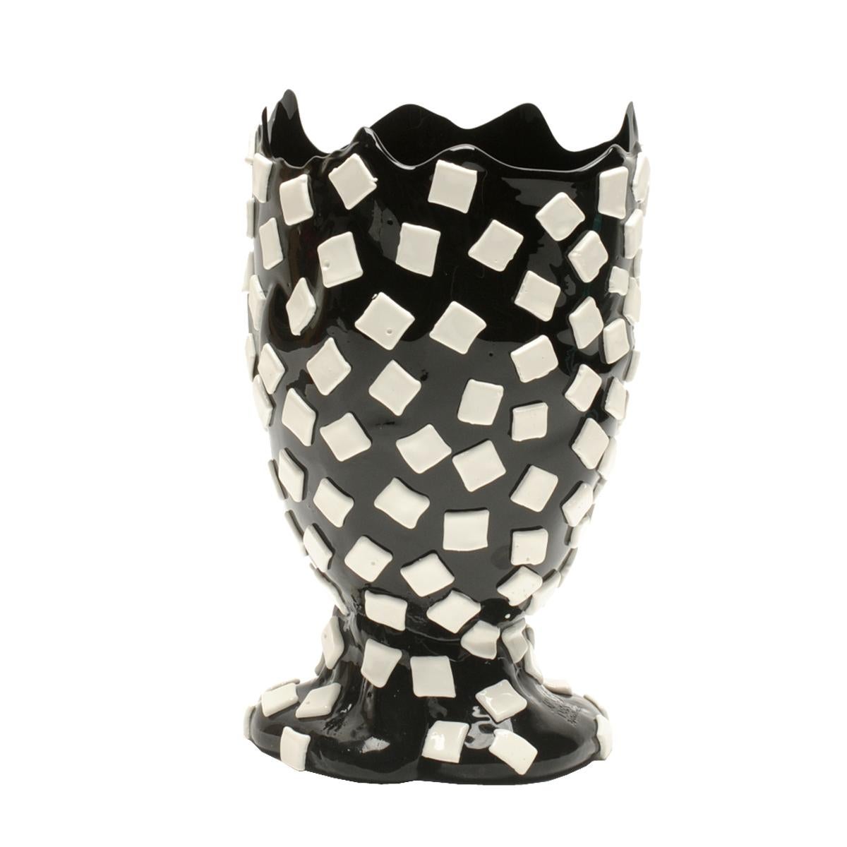 Italian Contemporary Gaetano Pesce Rock M Vase Resin Black White For Sale