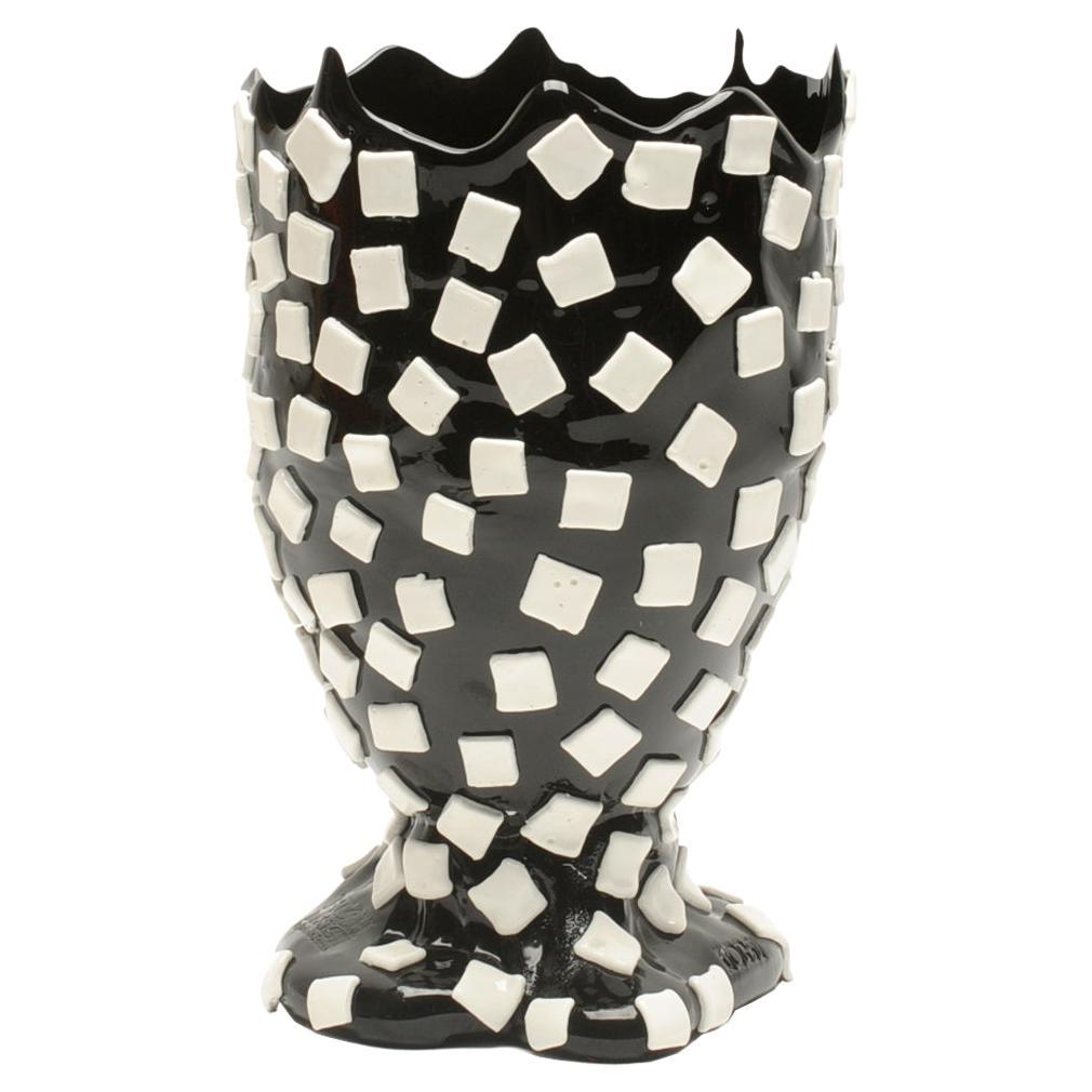 Contemporary Gaetano Pesce Rock M Vase Resin Black White For Sale