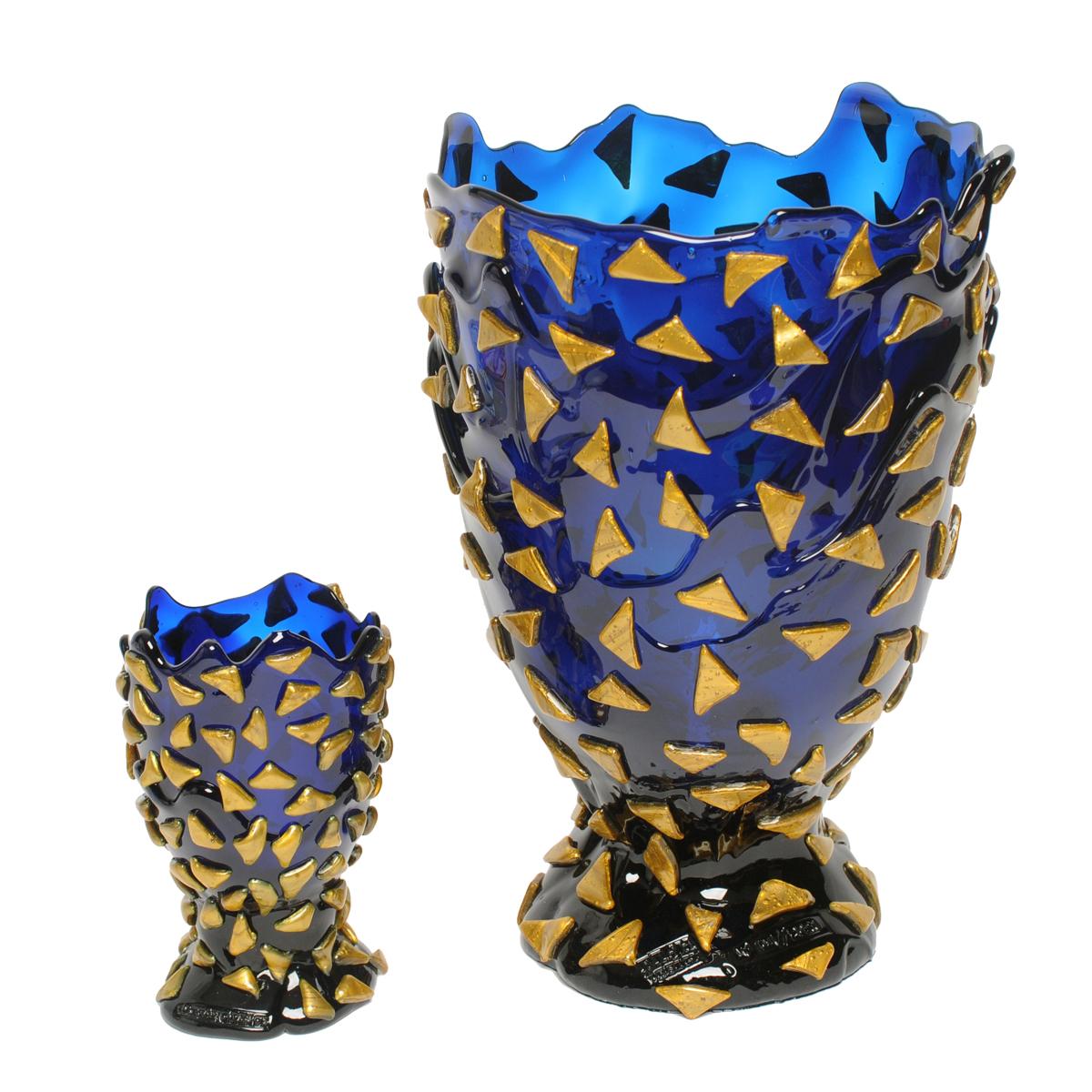 Contemporary Gaetano Pesce Rock S Vase Resin Blue Gold For Sale 1