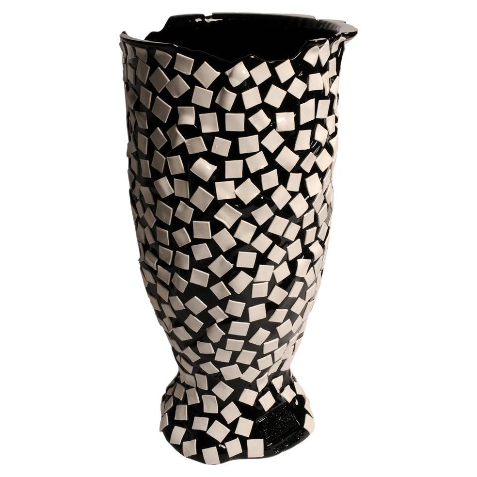 Contemporary Gaetano Pesce Rock Xl Vase Resin Black White For Sale
