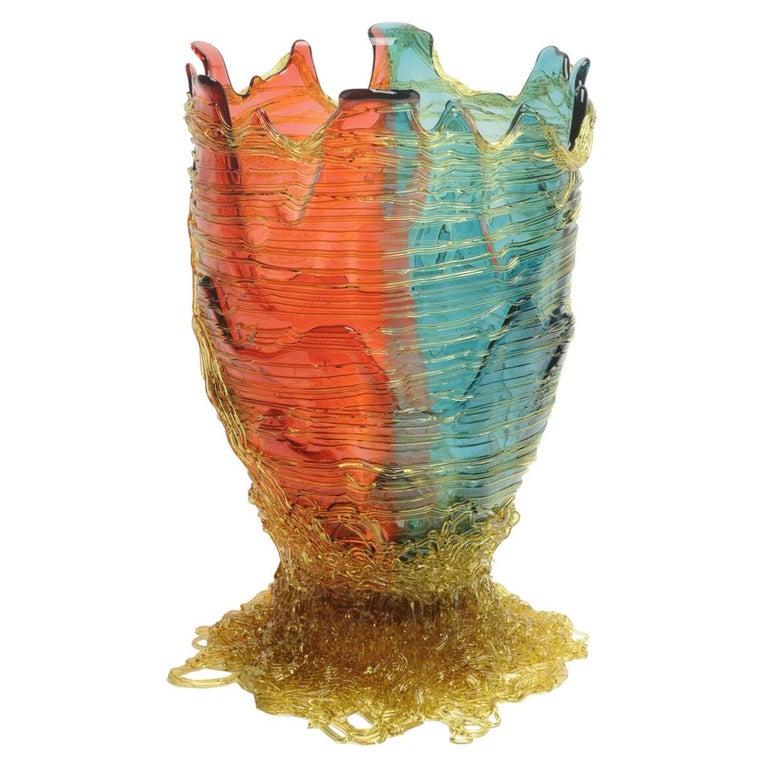 Vase contemporain Gaetano Pesce Spaghetti XL en résine fuchsia, ambre et  aqua En vente sur 1stDibs