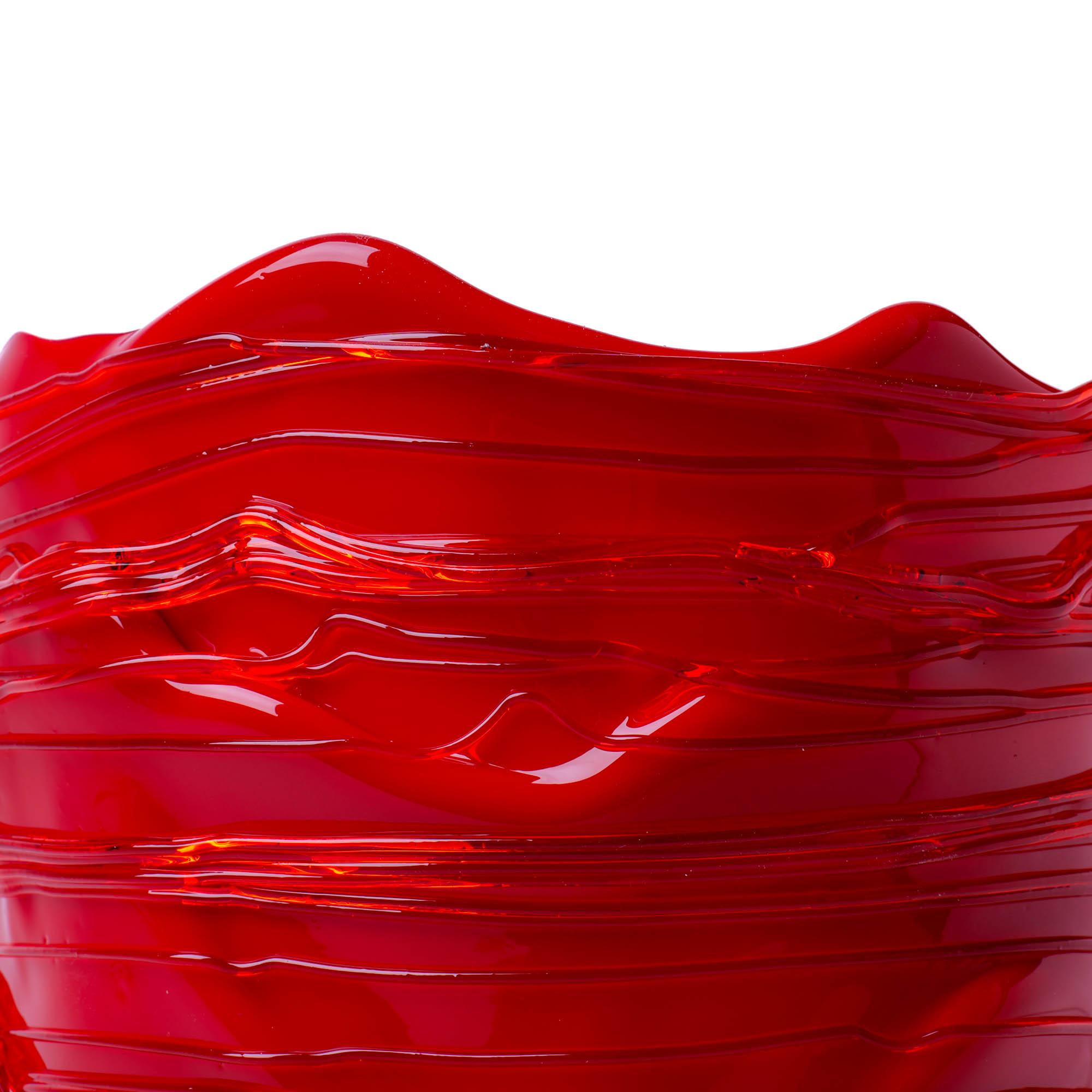 spaghetti vase
