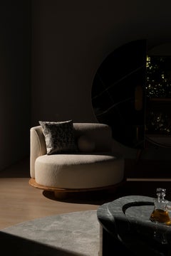 Poltrona Galapinhos contemporanea, radice di Oak, cotone beige, fatta a mano da Greenapple