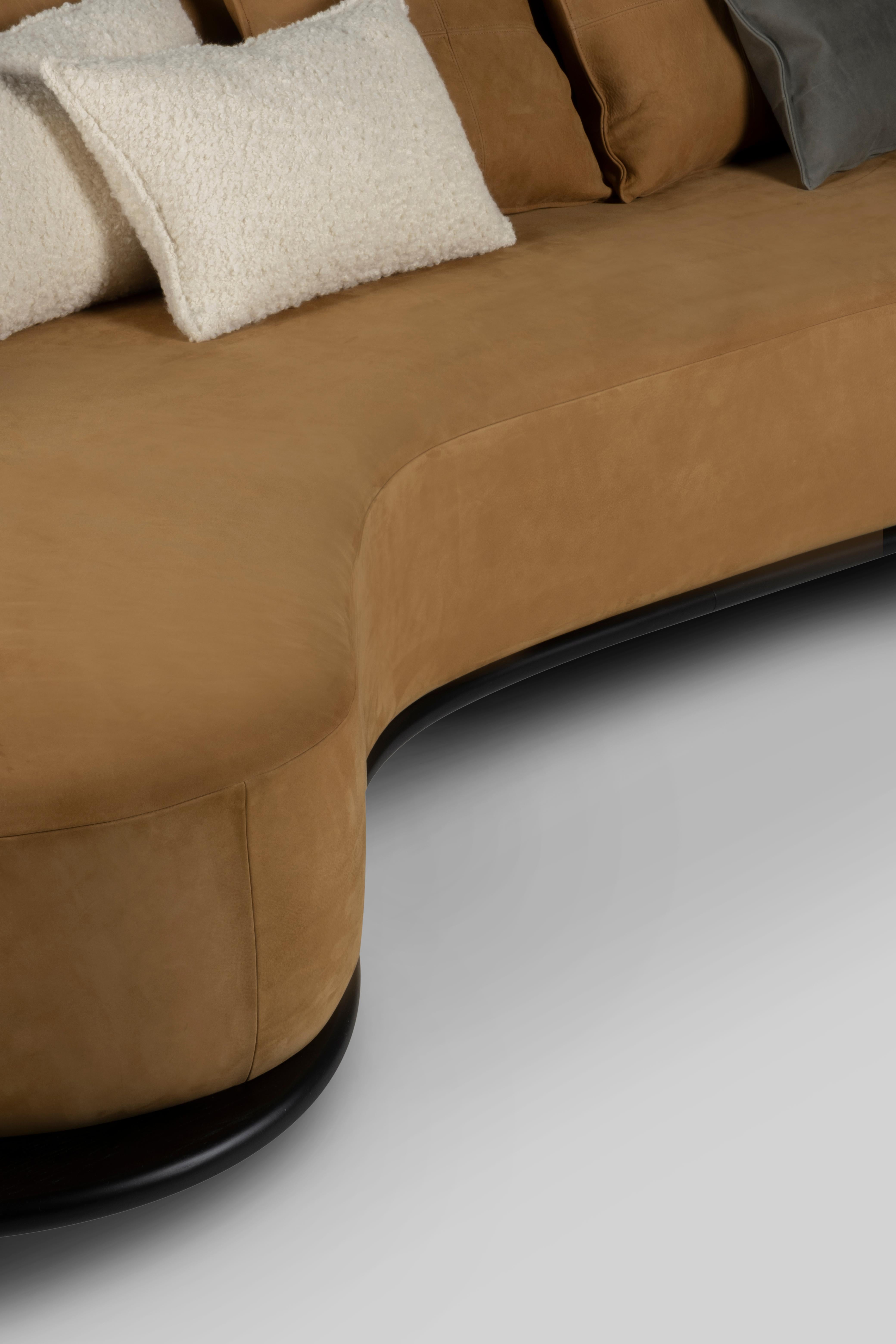 XXIe siècle et contemporain Canapé contemporain Galapinhos, cuir nubuck, fait main au Portugal Greenapple en vente