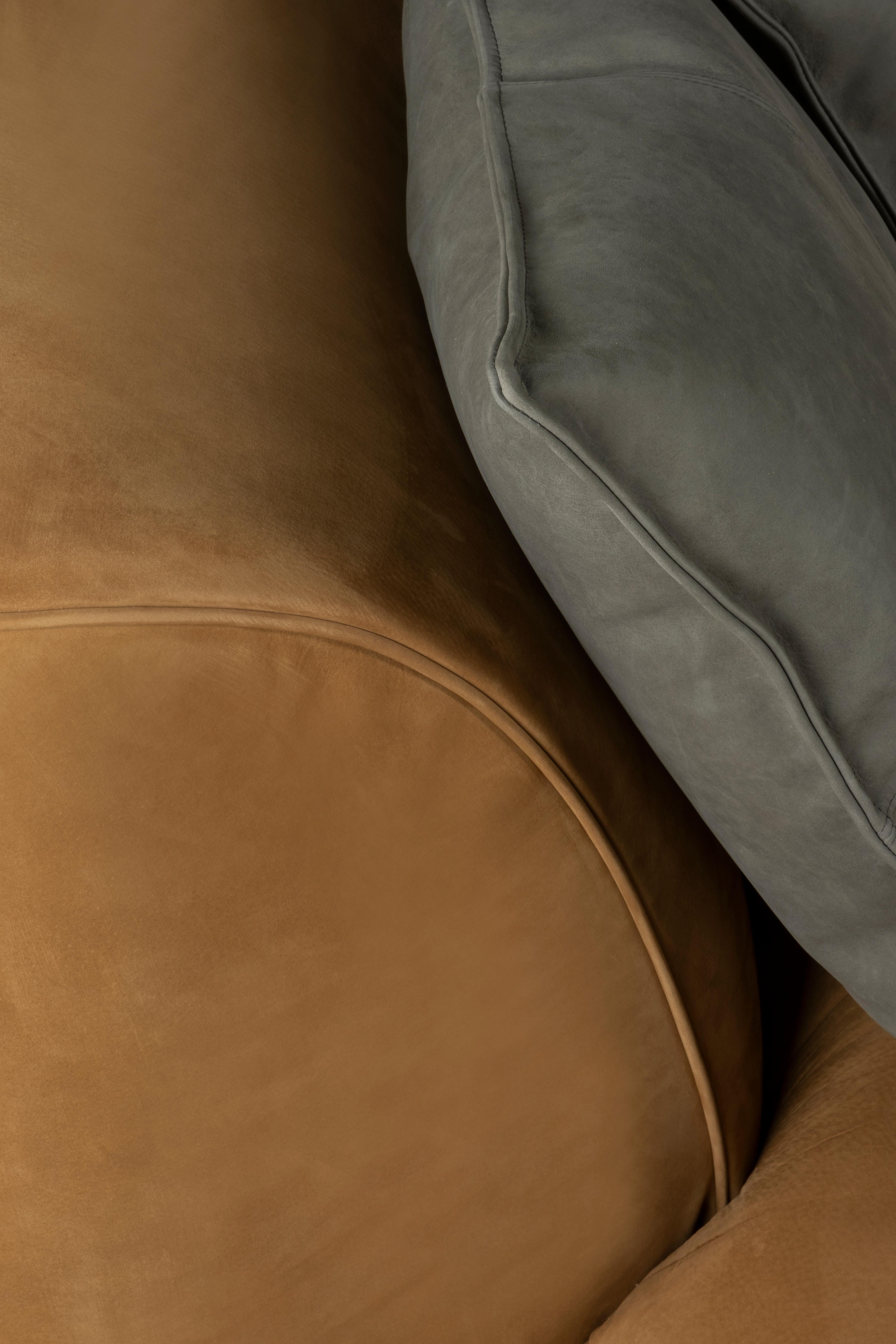 Canapé contemporain Galapinhos, cuir nubuck, fait main au Portugal Greenapple en vente 1