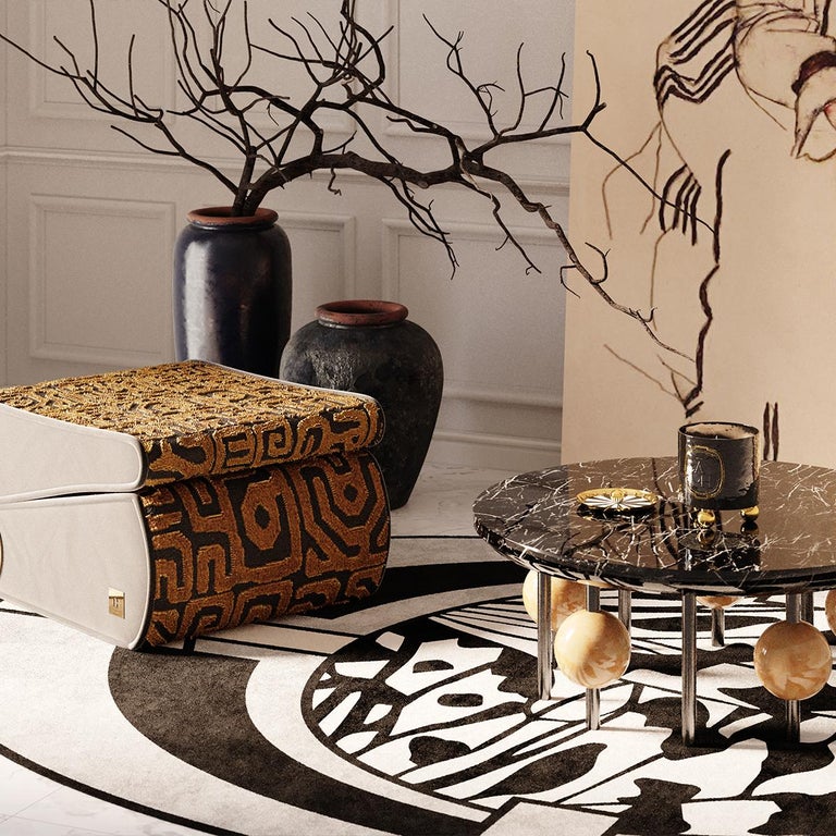 Contemporary Geometric Black and Yellow Oval Rug In Handwoven Lyocell