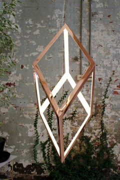 Zeitgenössische geometrische Pendelleuchte aus Messing oder Eisen, ORP von Christopher Boots