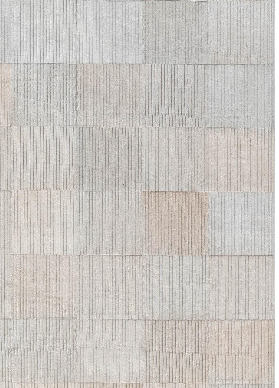Zeitgenössischer geometrischer, maßgefertigter Haarteppich auf Tierhaut von Doris Leslie Blau (Handgeknüpft) im Angebot
