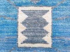 Contemporary Geometric Fan Motif Gray Carpet "Borealis" by Doris Leslie Blau
