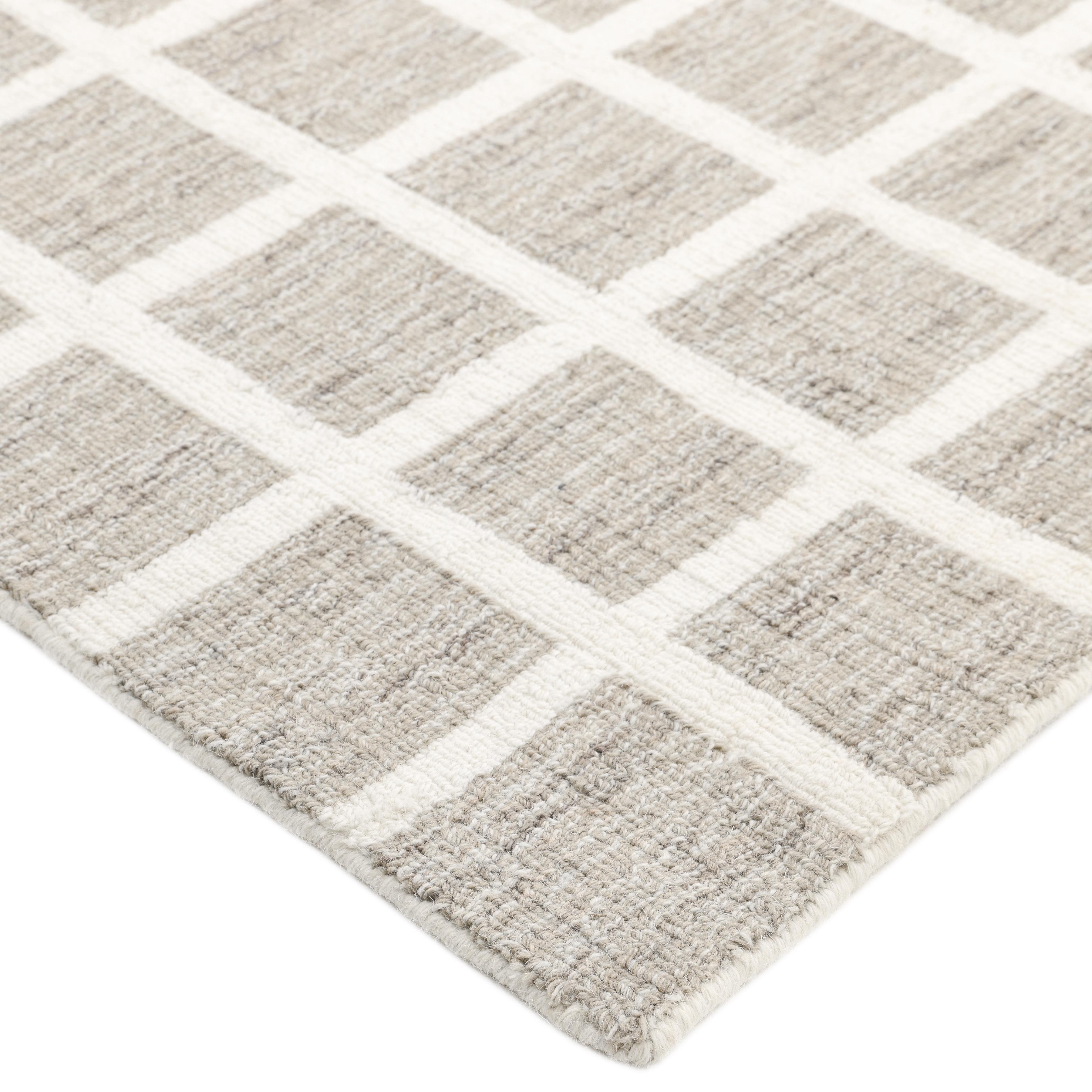 Frais, pleins d'entrain et surtout luxueux, les tapis de la collection Modern peuvent revigorer une pièce traditionnelle avec autant de grâce qu'ils peuvent donner du relief à un espace plus contemporain. Quels que soient leur couleur et leur style,