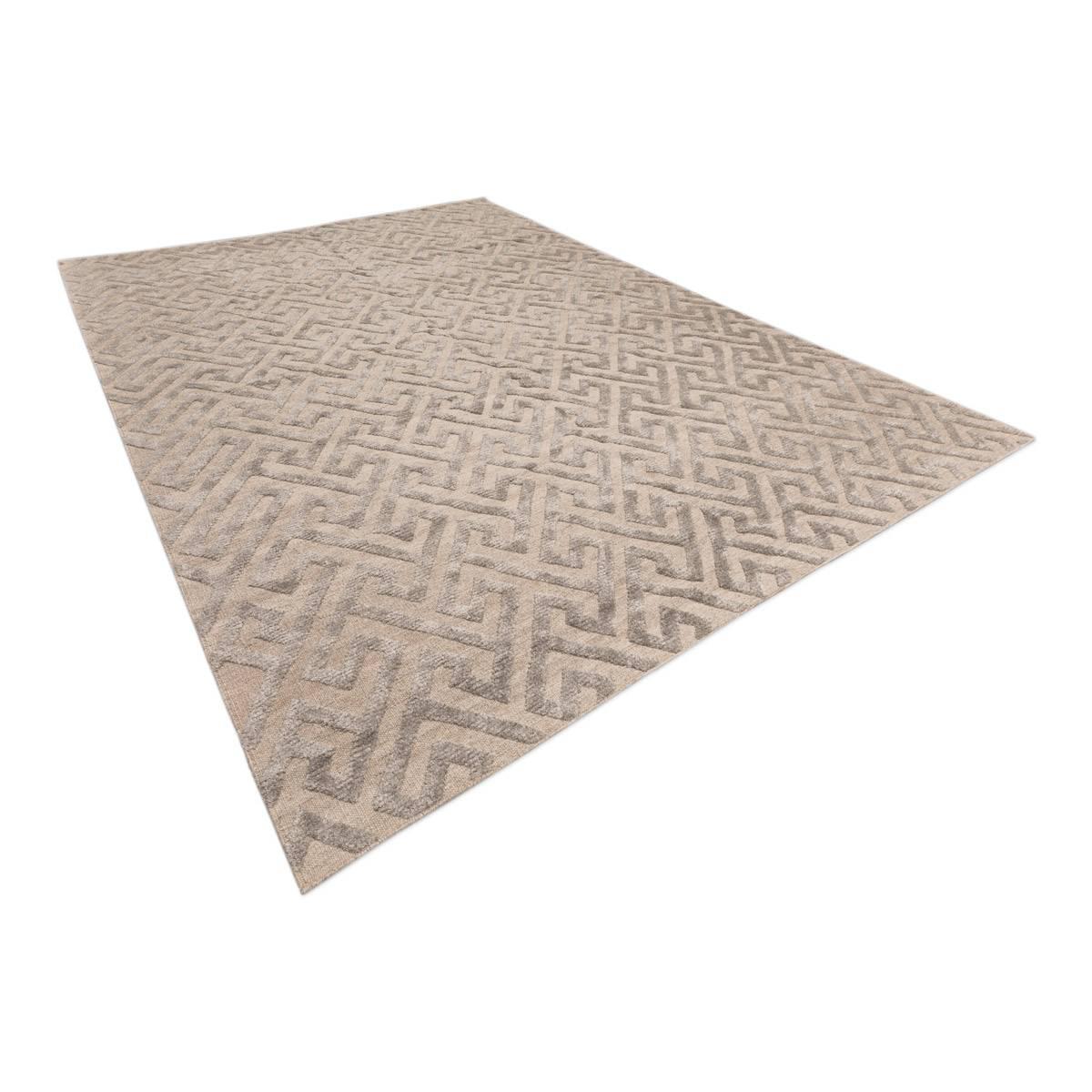 Contemporary Geometric Handmade Gray Silk and Wool Rug In Excellent Condition In MADRID, ES