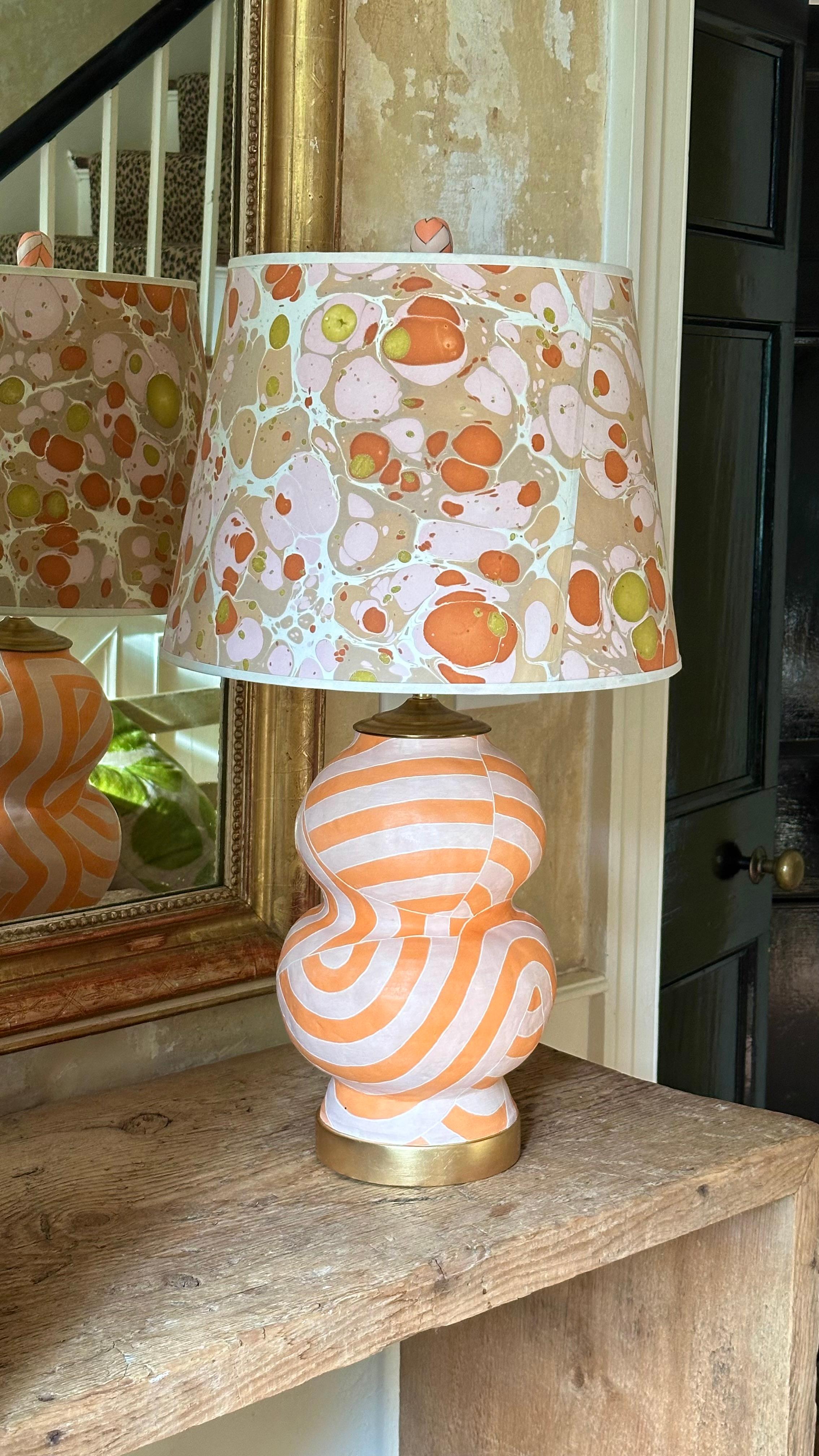 Hand-Crafted Contemporary geometric patterned lamp in orange and peach For Sale