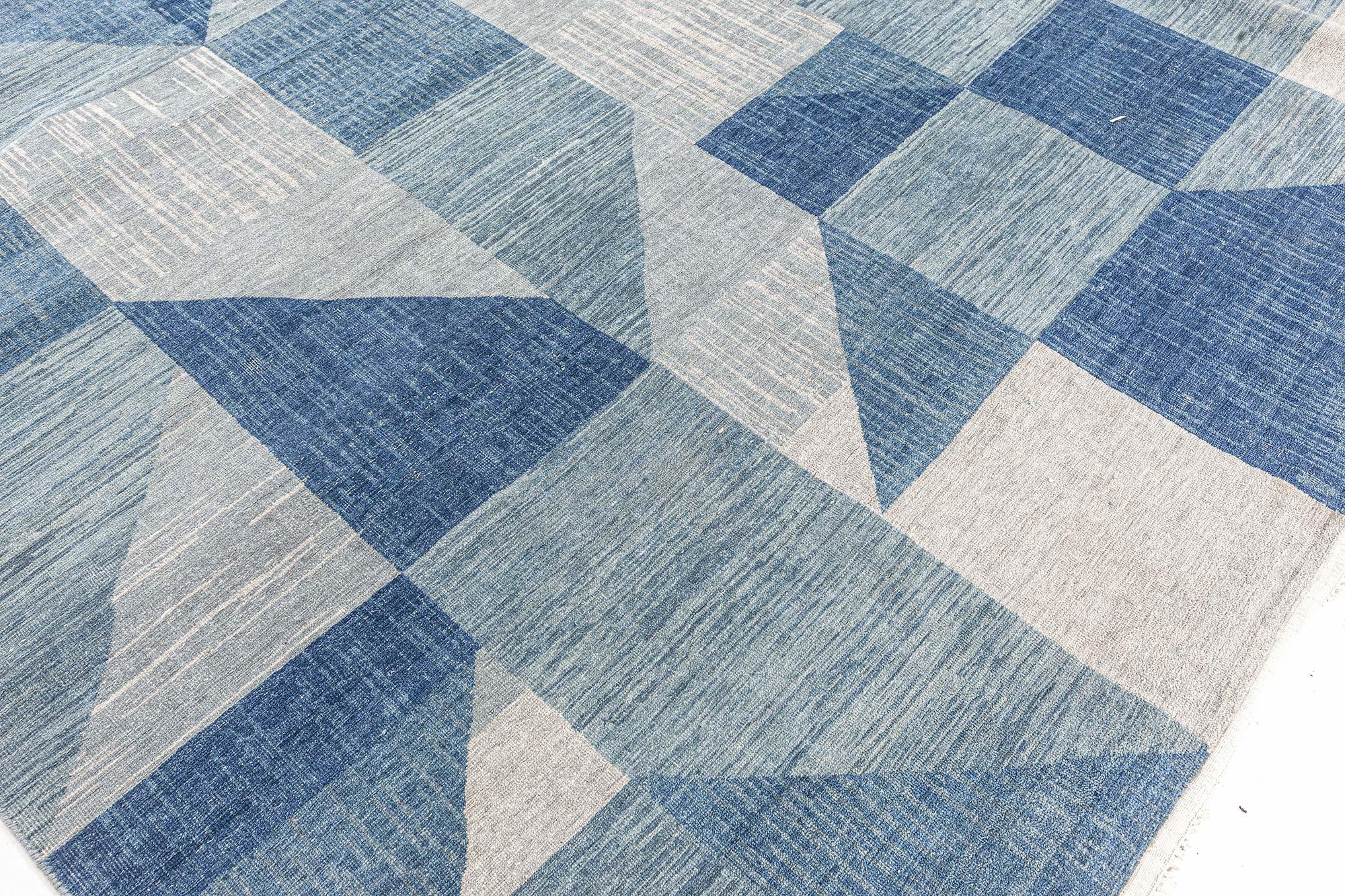Tapis géométrique contemporain de Doris Leslie Blau.
Taille : 11'10