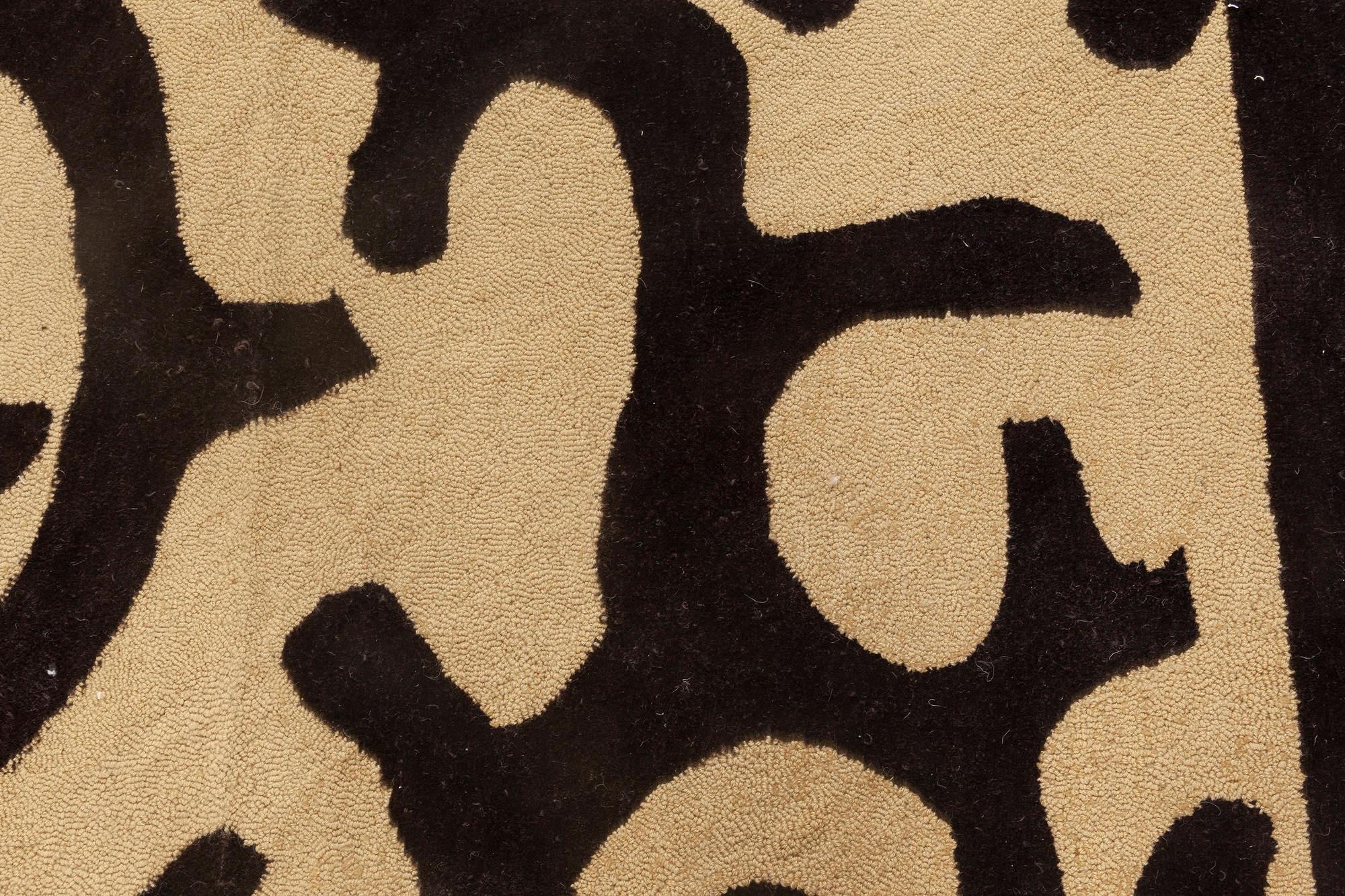 Contemporary Geometric Rug by Roderick N. Shade by Doris Leslie Blau Moderno en venta