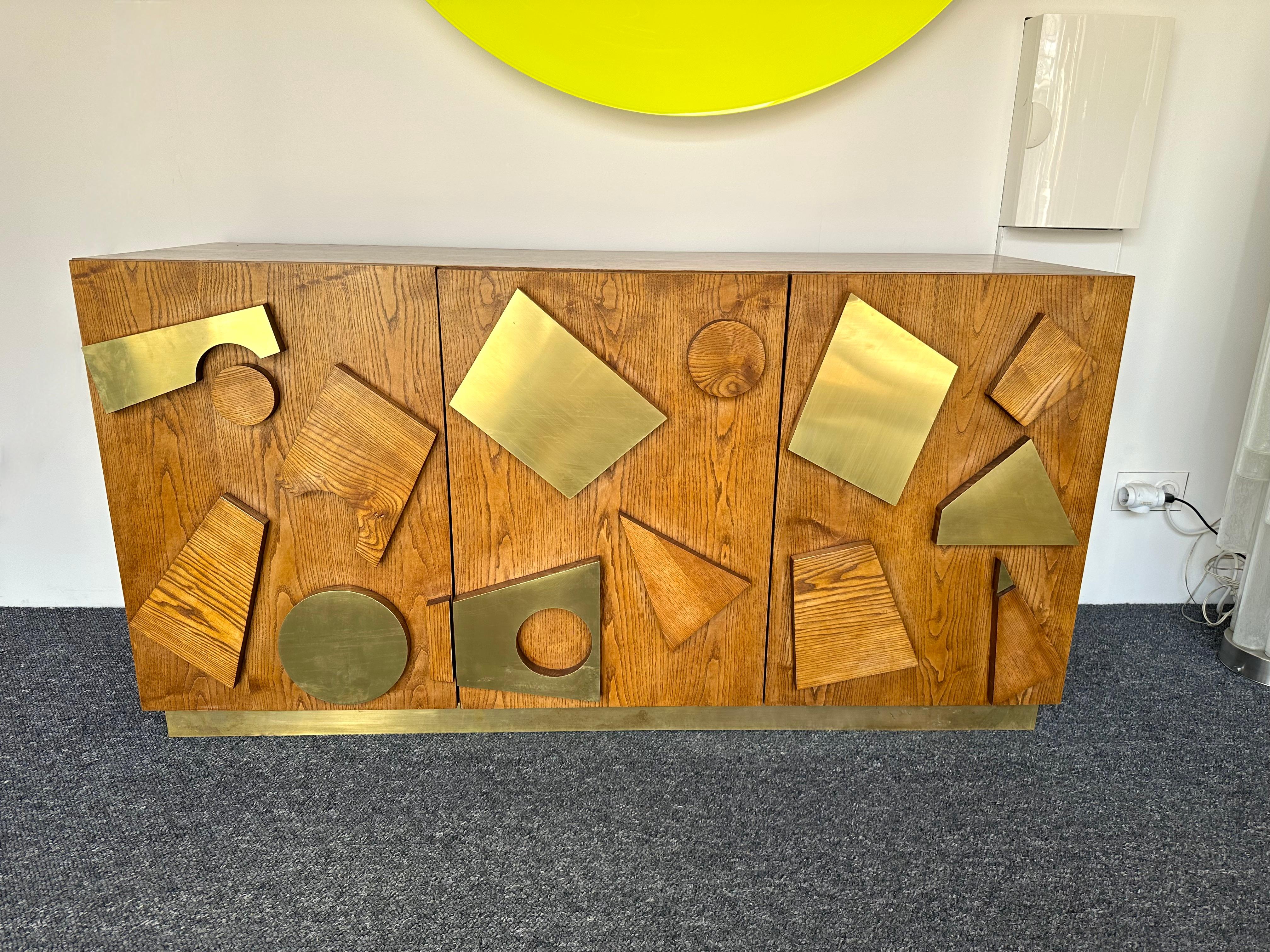 Italian Contemporary Geometrical Wood and Brass Sideboard, Italy For Sale