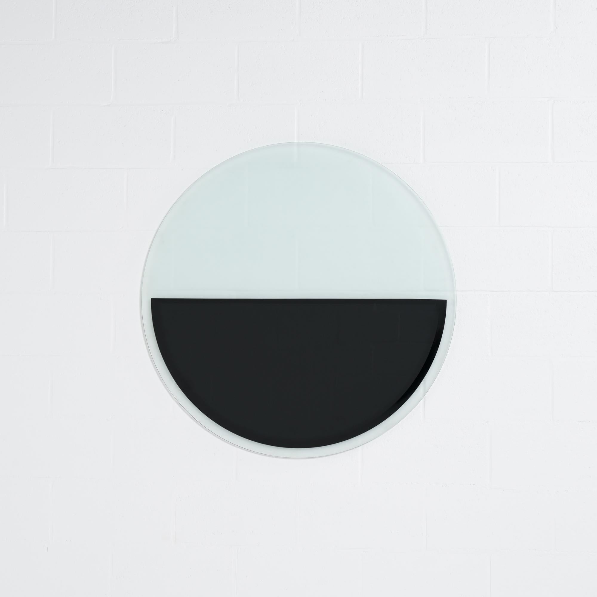 Contemporary Glass Artwork In Good Condition For Sale In Vlimmeren, BE