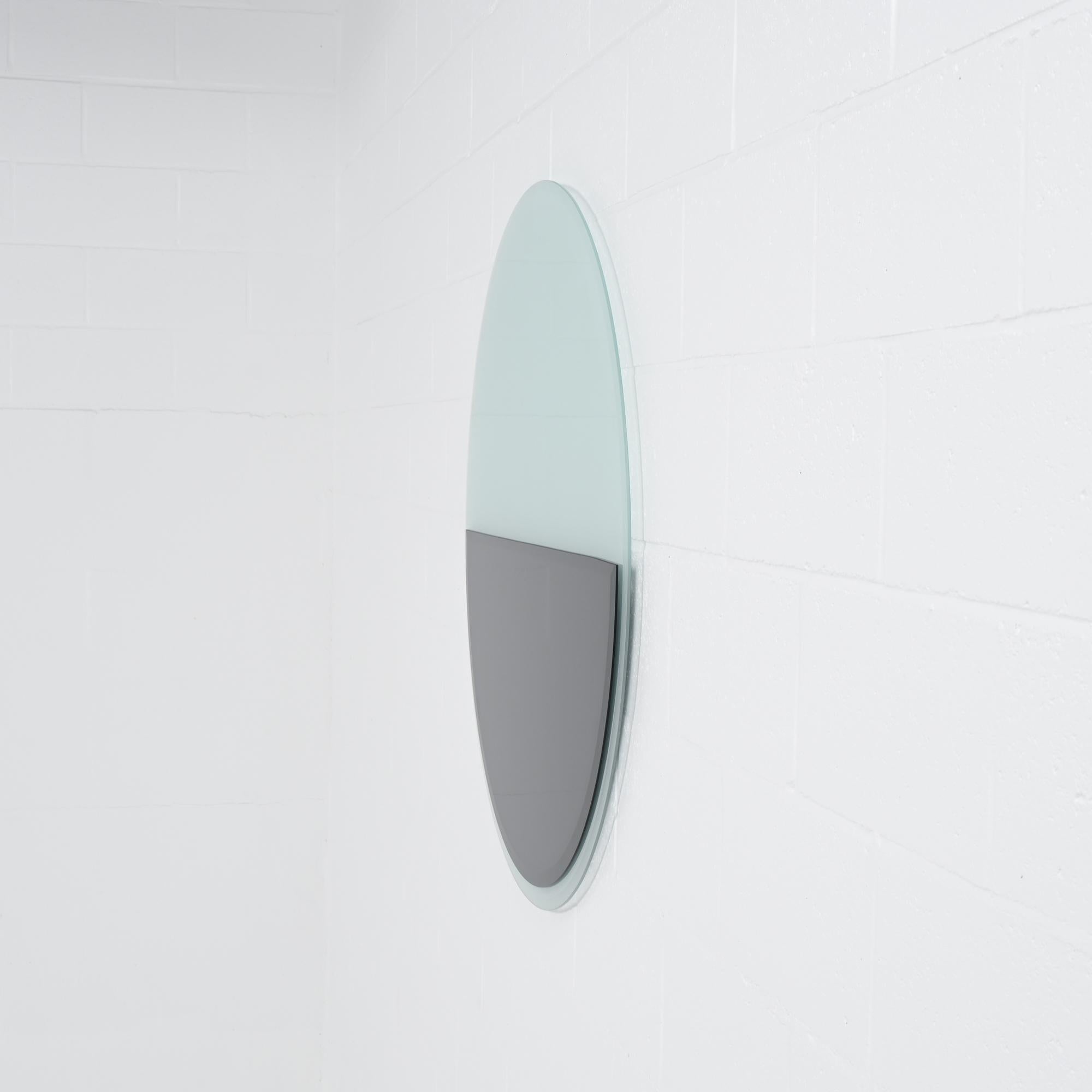 Contemporary Glass Artwork For Sale 2