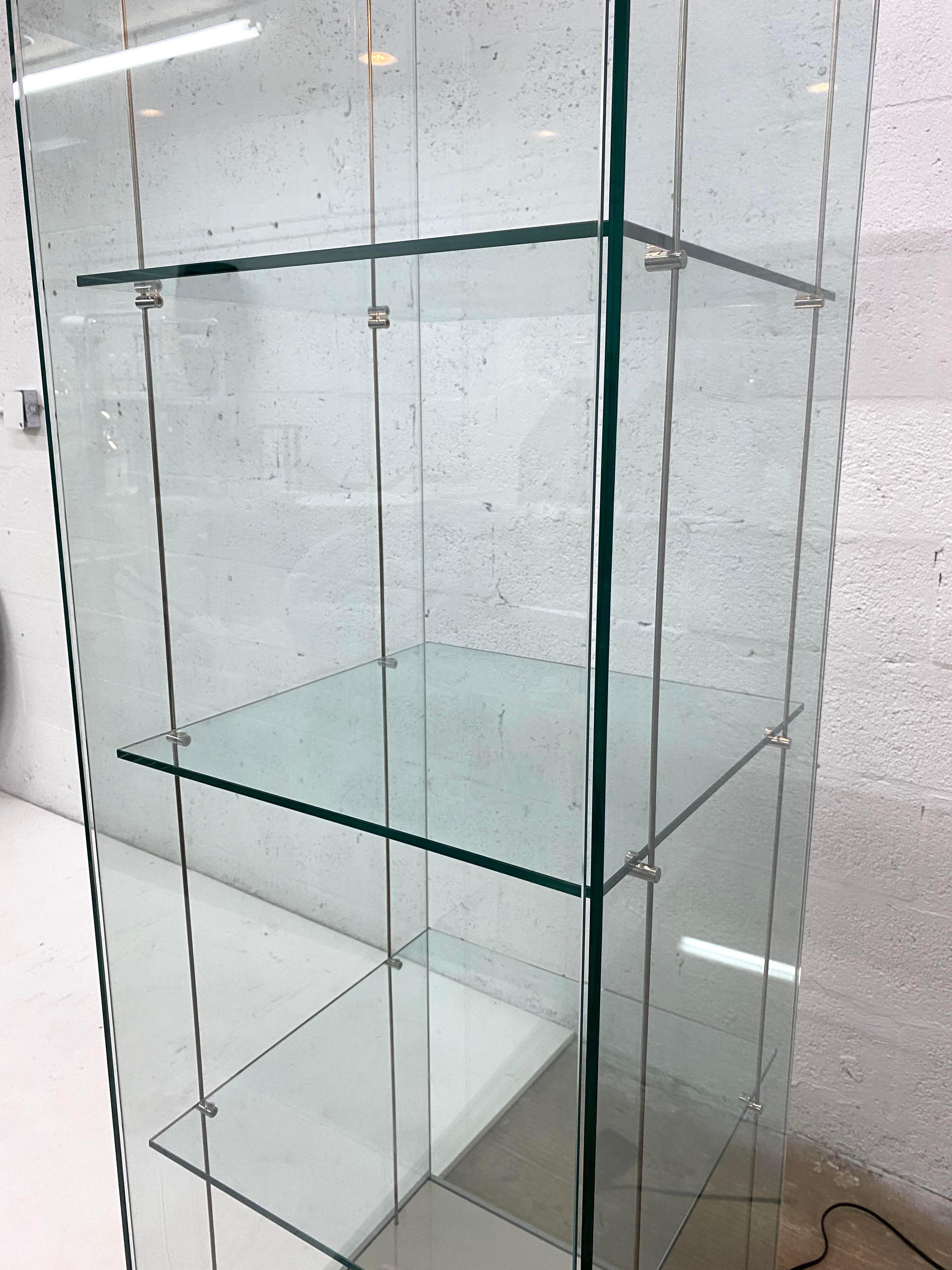Mid-Century Modern Contemporary Glass Curio / Vitrine with Spot Lamp