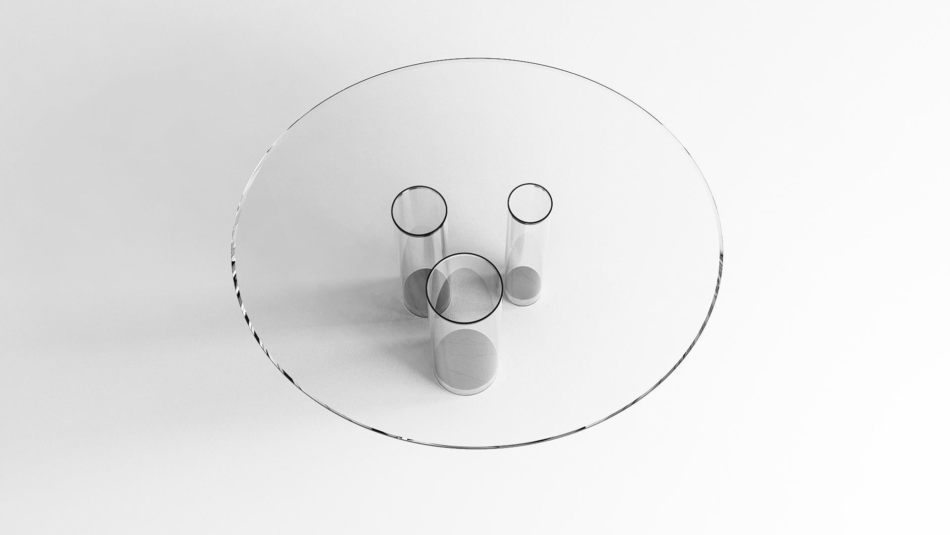 Other Contemporary round dining table, white glass & Calacatta marble, Belgian design For Sale