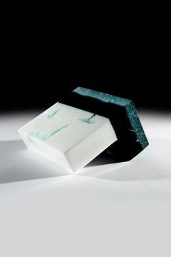 Sculpture contemporaine en verre - Entre ciel et terre  par Perrin & Perrin