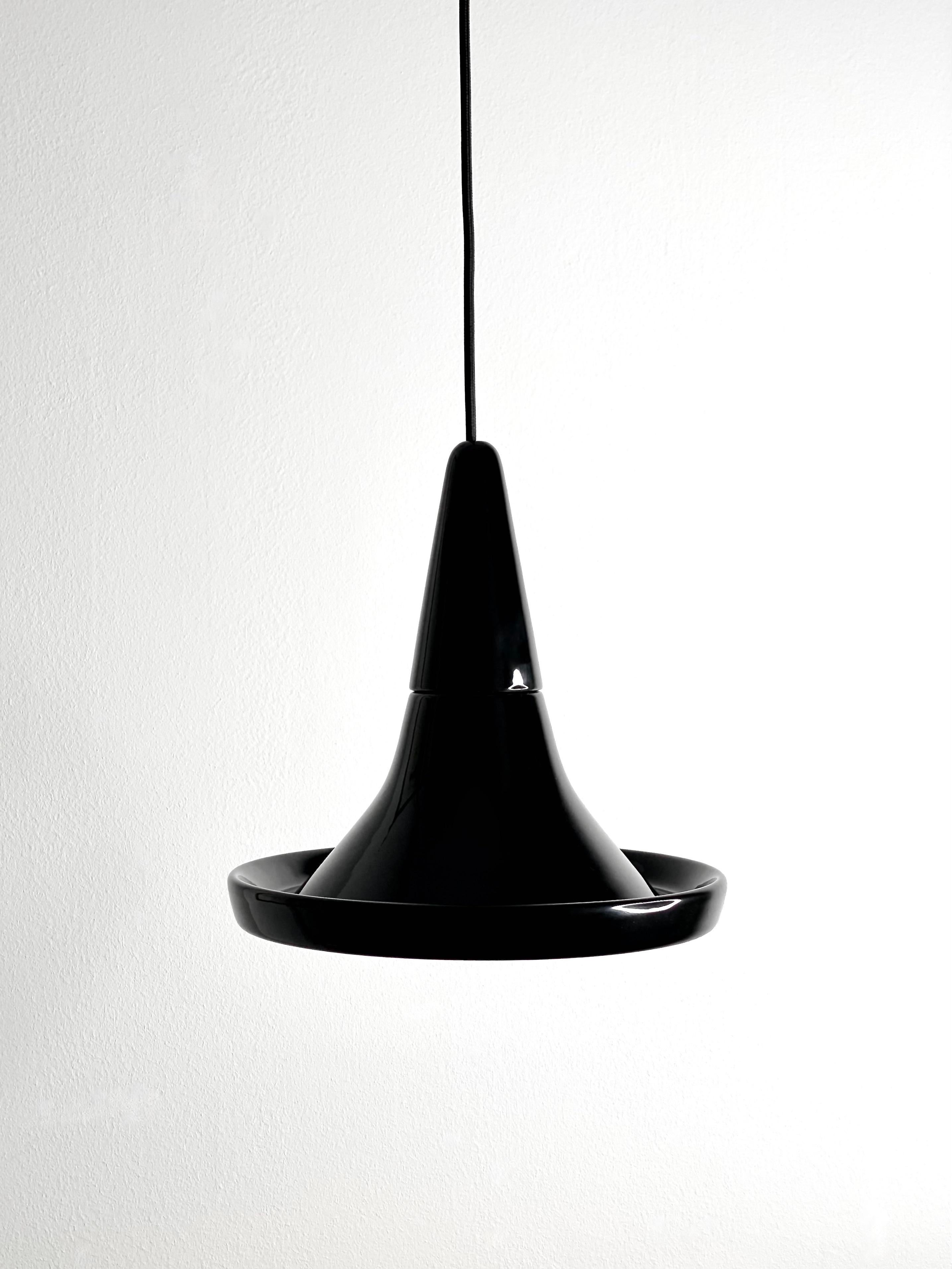 Lampada a sospensione contemporanea in gres nero lucido, design minimalista, SML4 in vendita 2