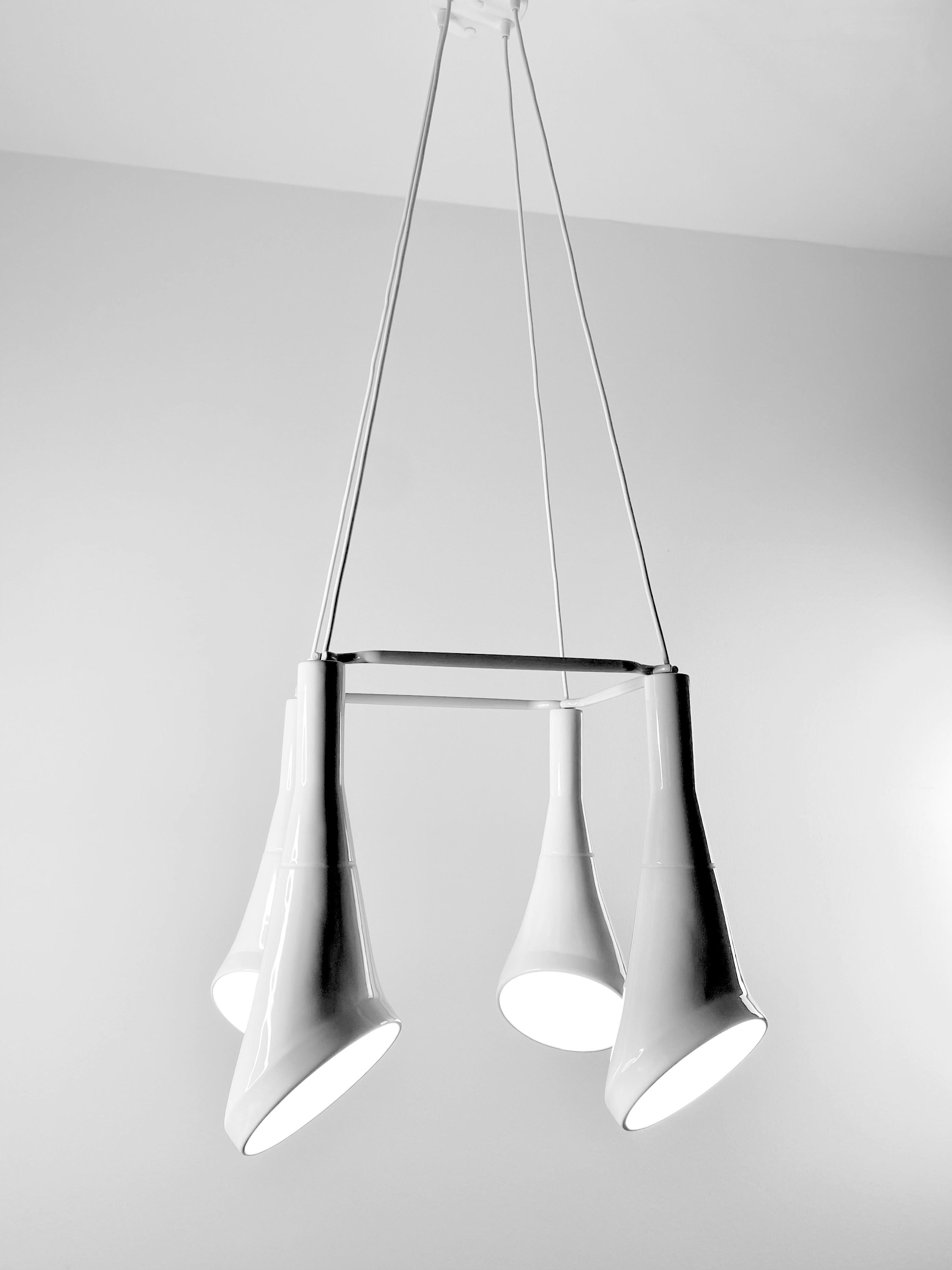 Lampadario contemporaneo in gres bianco lucido, design minimalista, WHITE NOISE in vendita 5