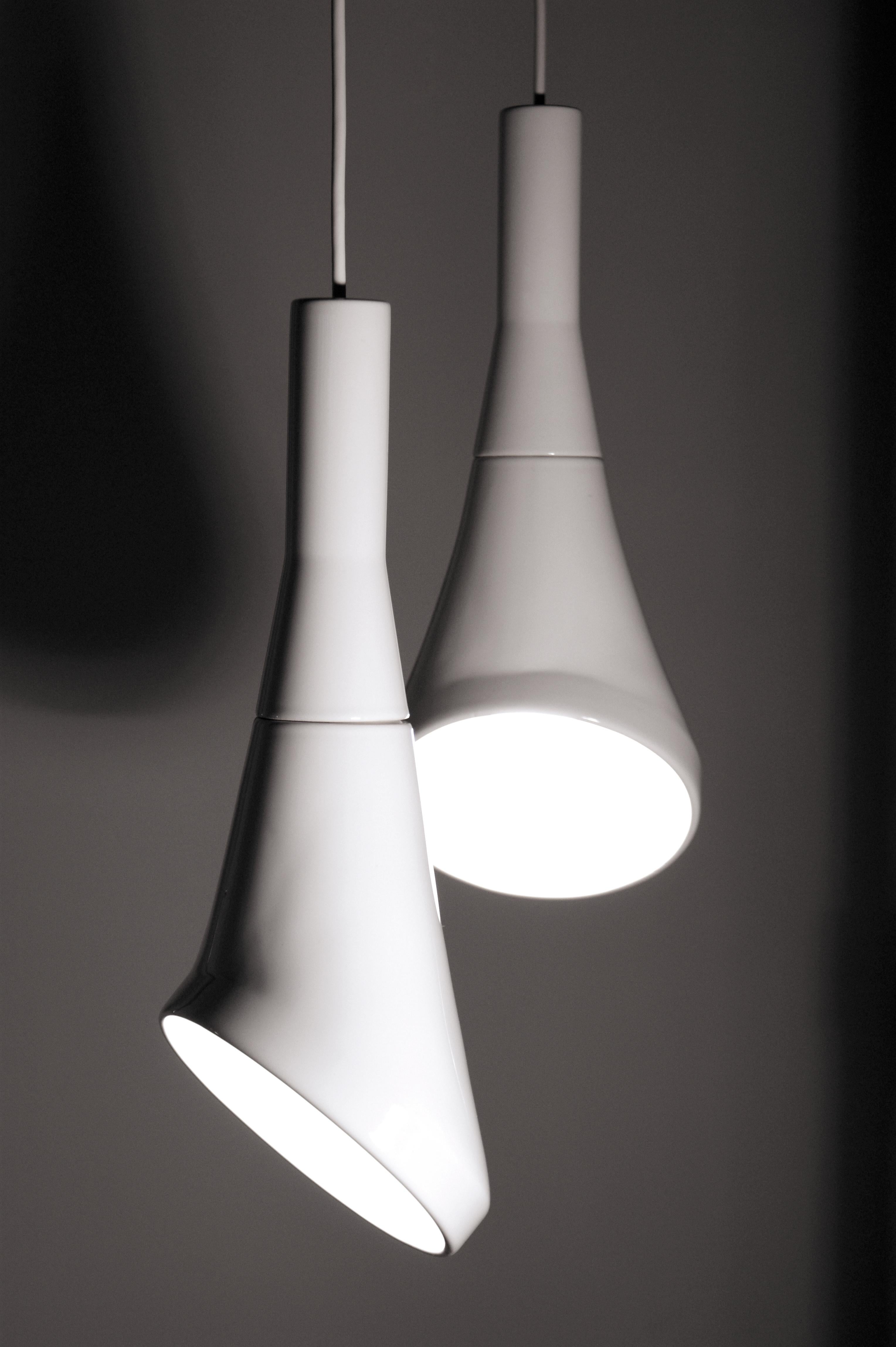 Lampadario contemporaneo in gres bianco lucido, design minimalista, WHITE NOISE in vendita 8