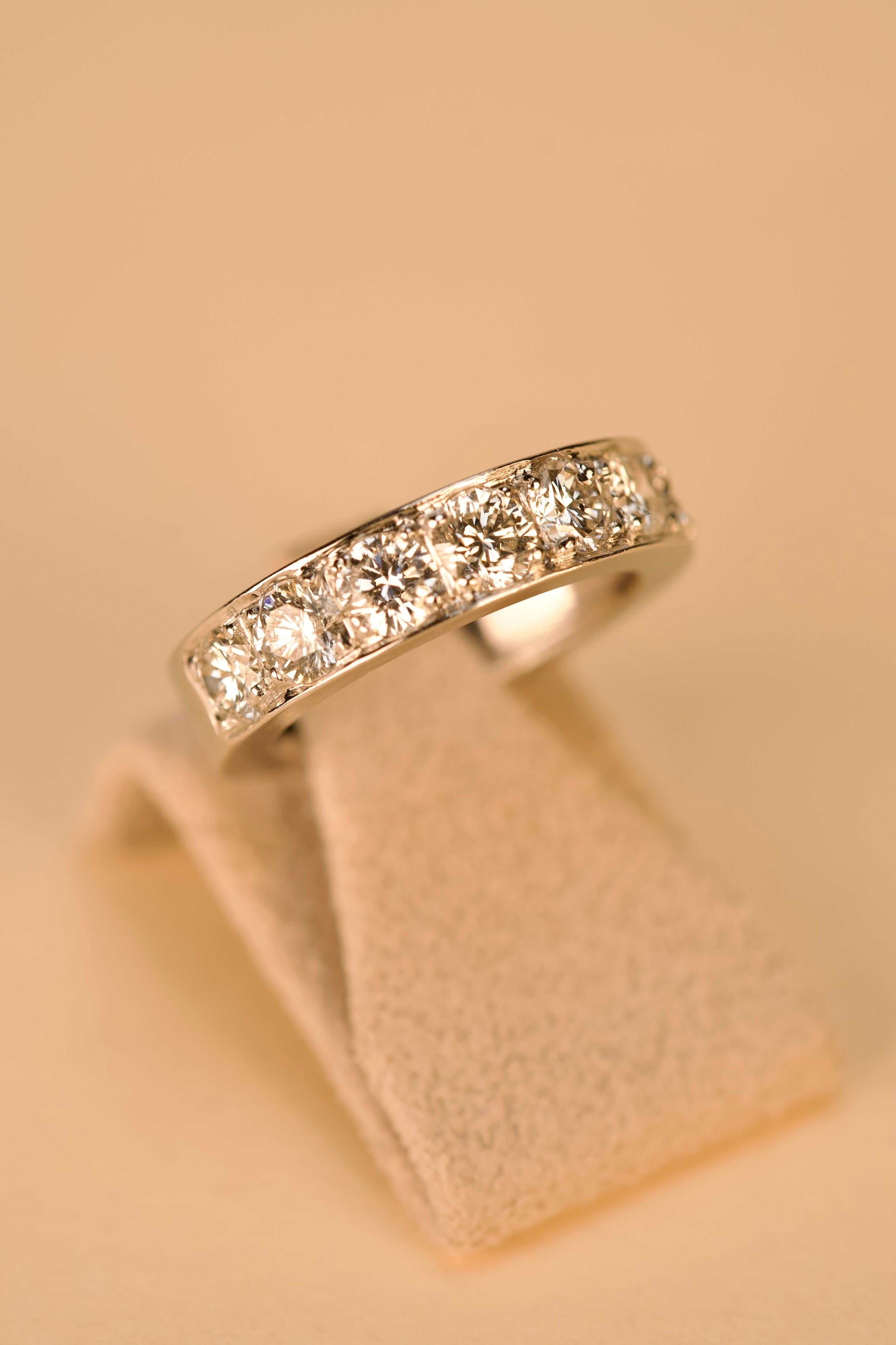 Anello in oro e diamanti Contemporary In condizioni ottime in vendita a Lisboa, PT