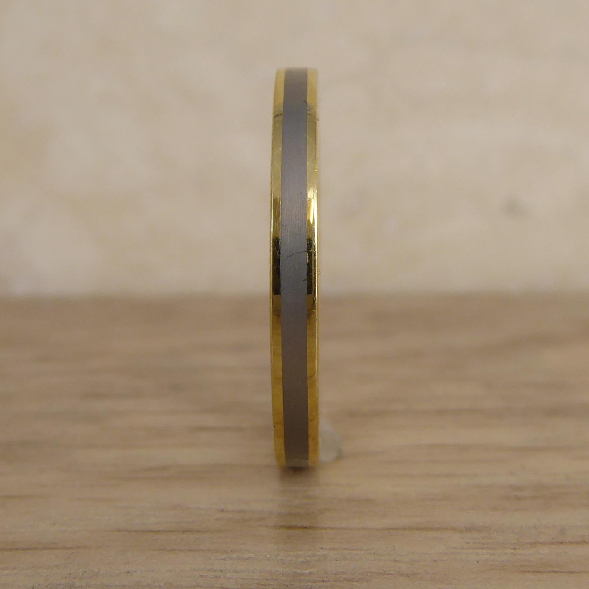 Contemporary Gold and Titanium Ring, Fashion Designer Design In Good Condition In Yorkshire, West Yorkshire