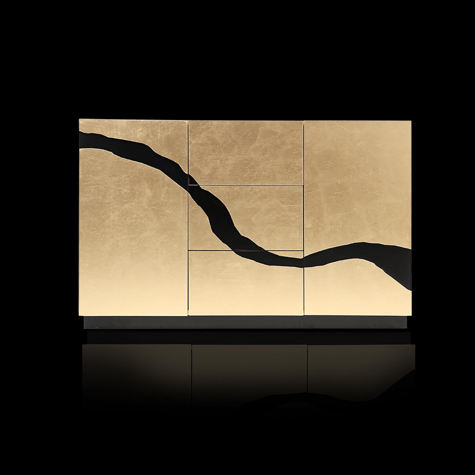 The Exclusive Designer Sideboard is striking, a true statement of bold and elegant design. Exquisite clean lines and 24K Gold finish will suit those who have a love for design and fine detailing. To suit both a classic or contemporary interior, its